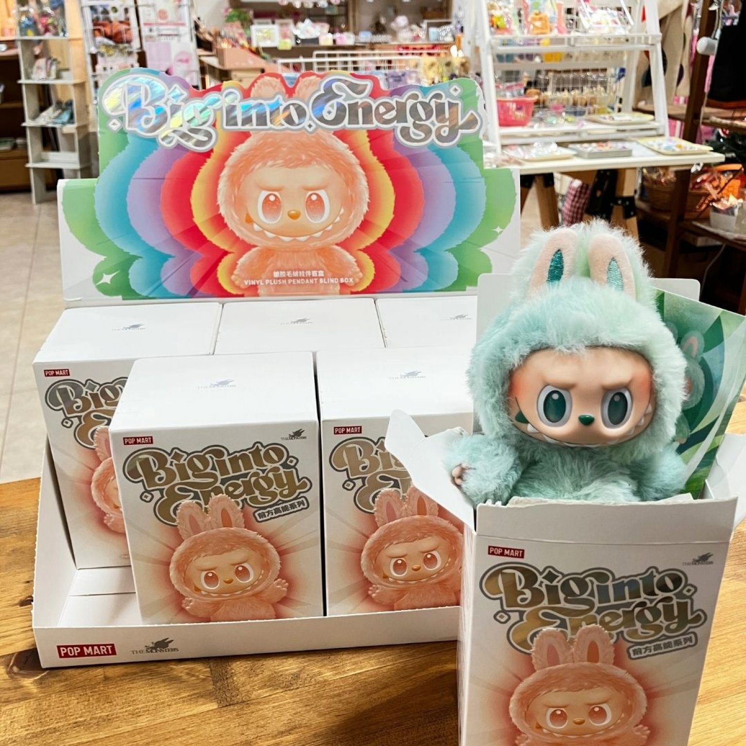 ラブブTHE MONSTERS Big into Energyシリーズ ぬいぐるみペンダント 店頭購入エントリー申し込みチケット|エントリー期間12/21(日)~22日(月)|POPMART LABUBU マスコットポーチ ぬいぐるみキー ホルダー