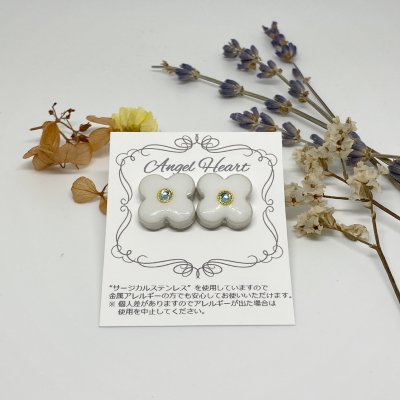 【ピアス】美濃焼タイルピアス(大) 花2個セット ホワイト