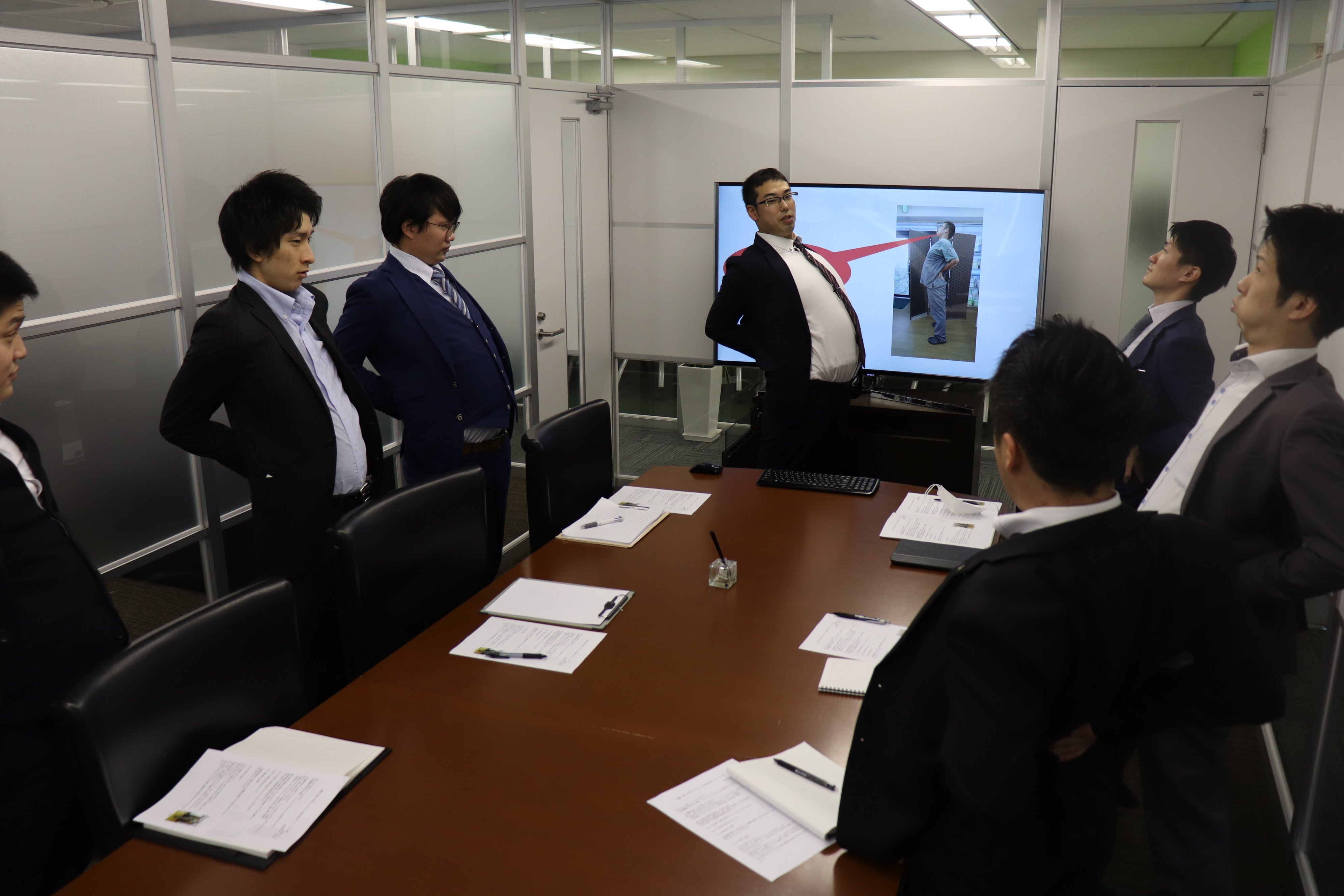 企業 個人事業向け 出張施術 職場巡視サービス付き 整体院みちしるべ ツクツク ウェブチケット コトの通販サイト 体験を買える