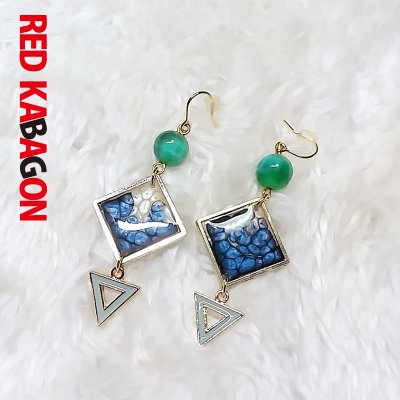 パワーストーンと青のシンプルピアス 0618B