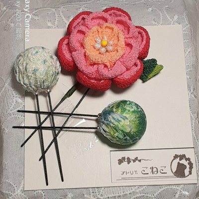 赤いお花のつまみ細工の髪飾りセット