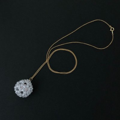 開運・愛を叶えるバッキーボール ペンダント(ローズクォーツ入り)
