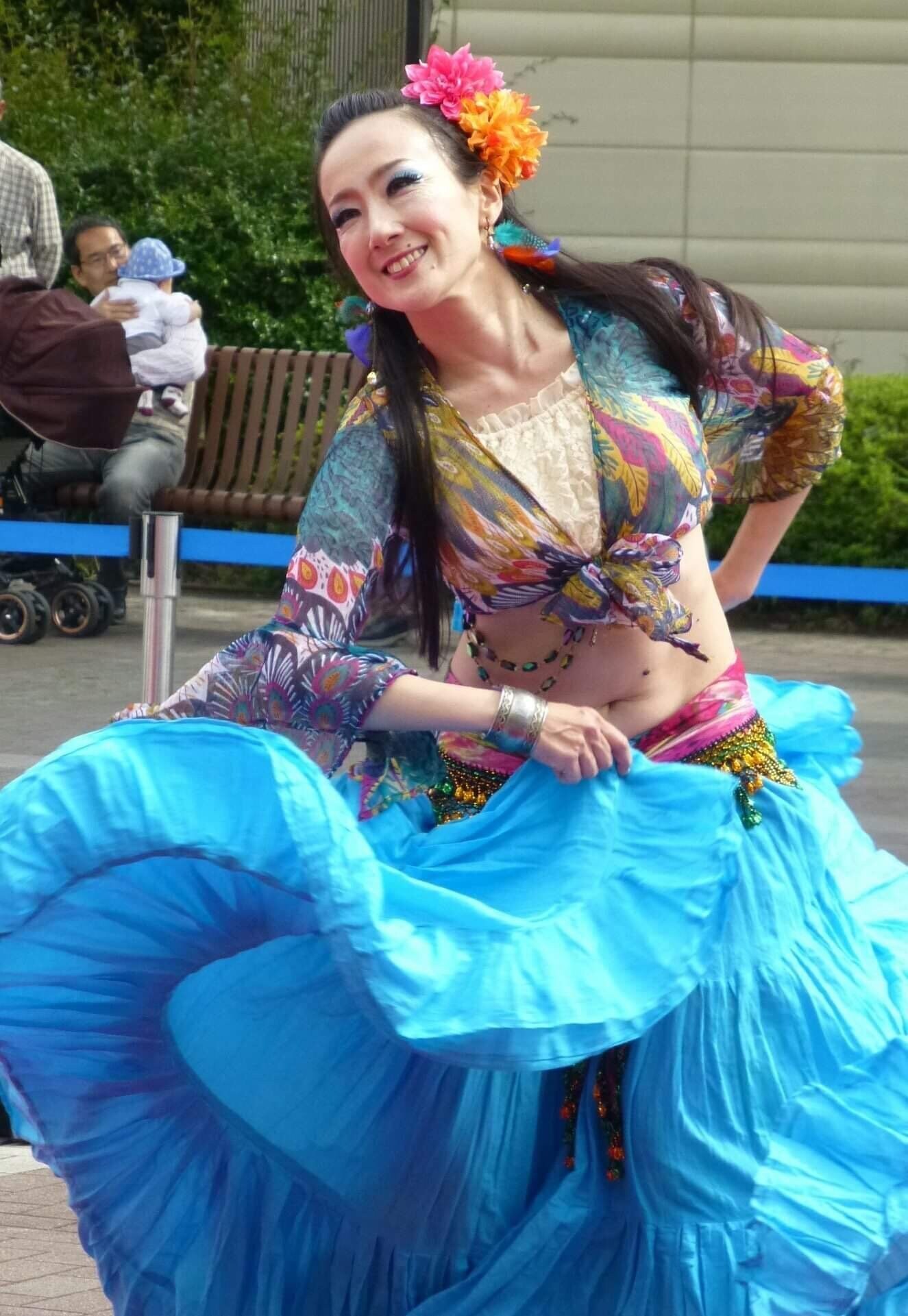 体験1回目 会員様 ベリーダンスレッスン 入門クラス９０分 ダンスダイエットで痩せるスタジオアロハ ダンスダイエットできれいに痩せるスタジオアロハ ツクツク ウェブチケット モバイル コトの通販サイト 体験を買える