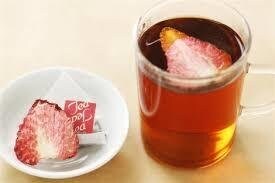 浮かべる苺紅茶　国産無添加ストロべリィティー4セット