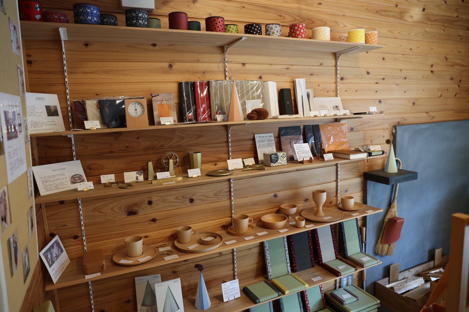 ゆずりはけいこ展in畳カフェ