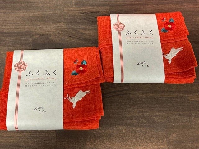 和のハンカチやお弁当包にお得な2枚セット 猫やうさぎのかわいい ふくふく