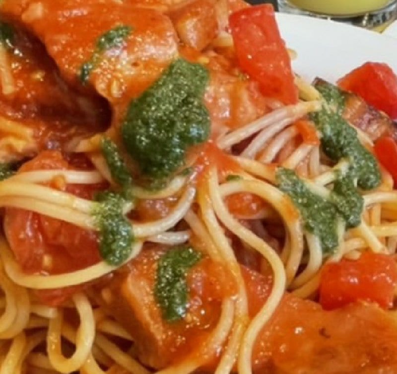 トマト・ベーコン・バジルの冷製スパゲッティーニ