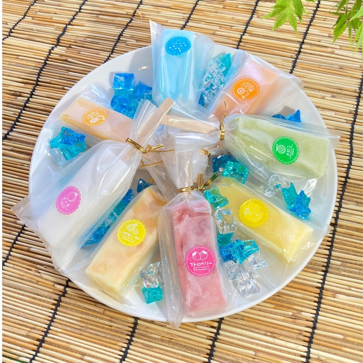 お試しセット！美味しくカルシウムを食べよう！【脂質ゼロ】もっちり食感アイスくずバー　累計１万本突破記念で高ポイントプレゼント（8種類各1本計8本セット）北海道八雲町くら屋特製スイーツ