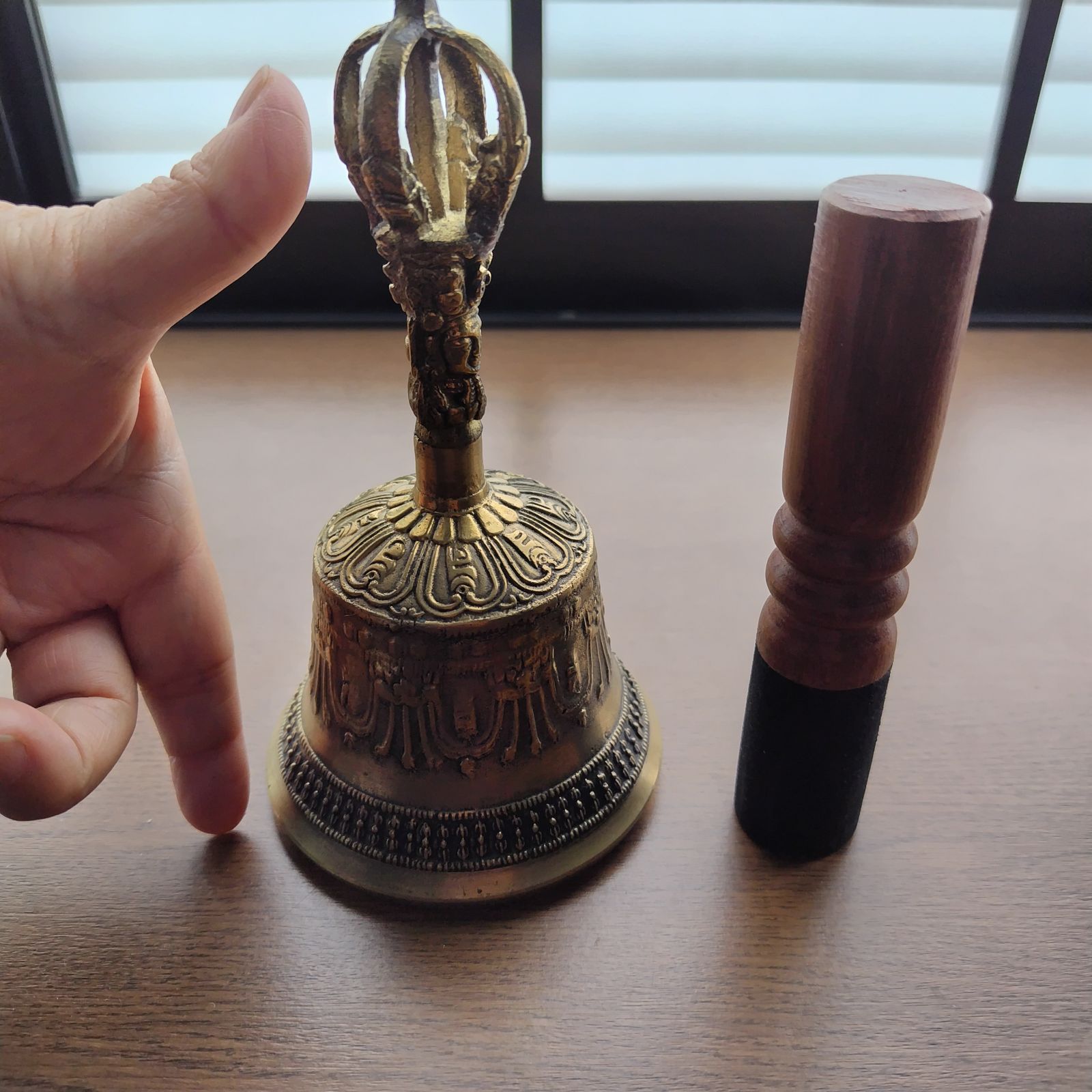 チベット密教法器 キンレンカ 真鍮製 金蓮花 仏教美術 15cm チベット密教法器 キンレンカ 真鍮製 金蓮花 仏教美術 15cm