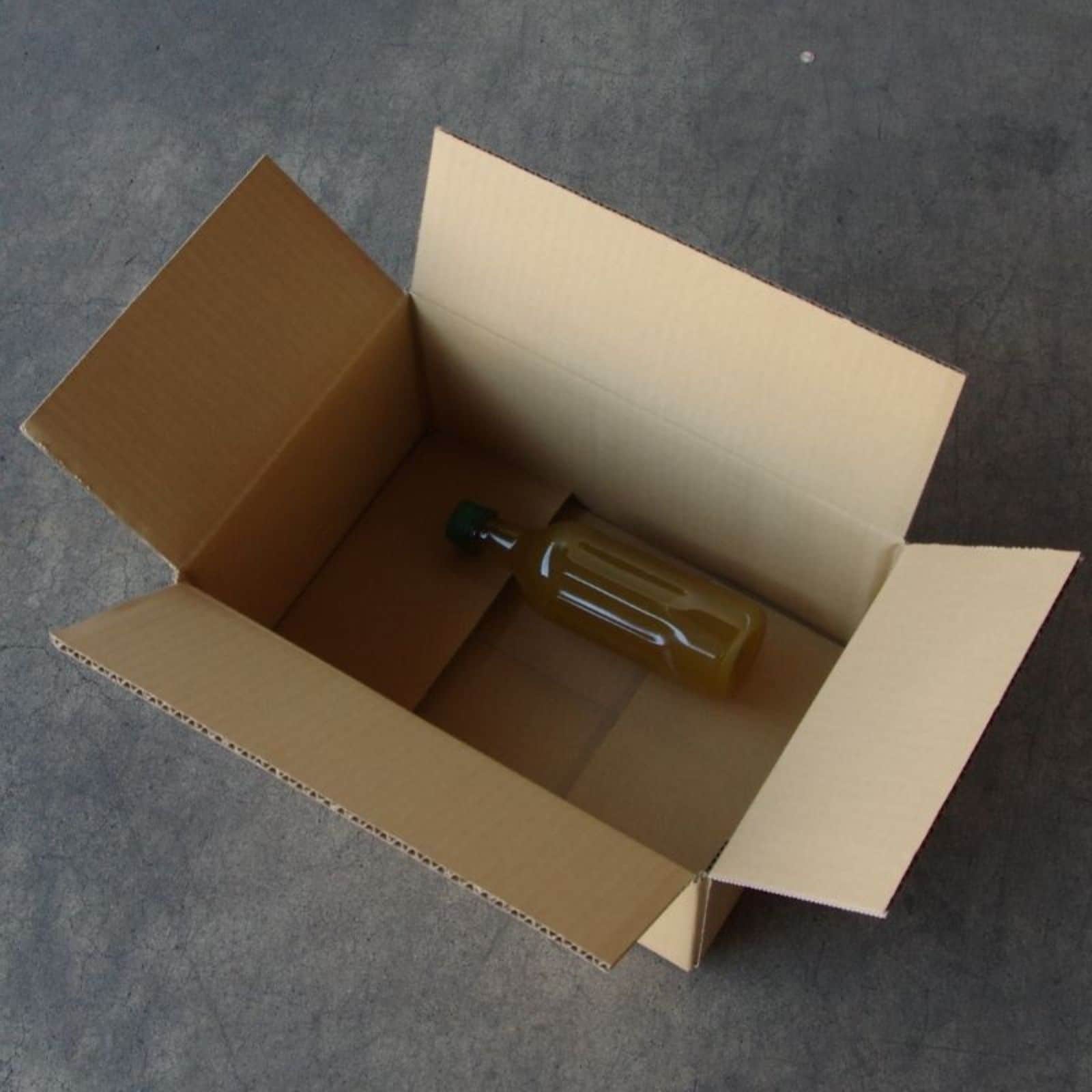 ダンボール箱様 楽天市場】両面カラーダンボール 80サイズ×20枚セット(選べる8色