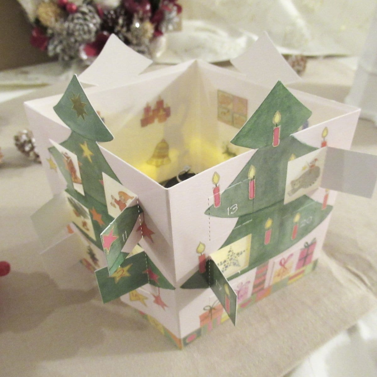 【高ポイント】クリスマスカード　アドベントカレンダー　ドイツ製　クリスマスツリー