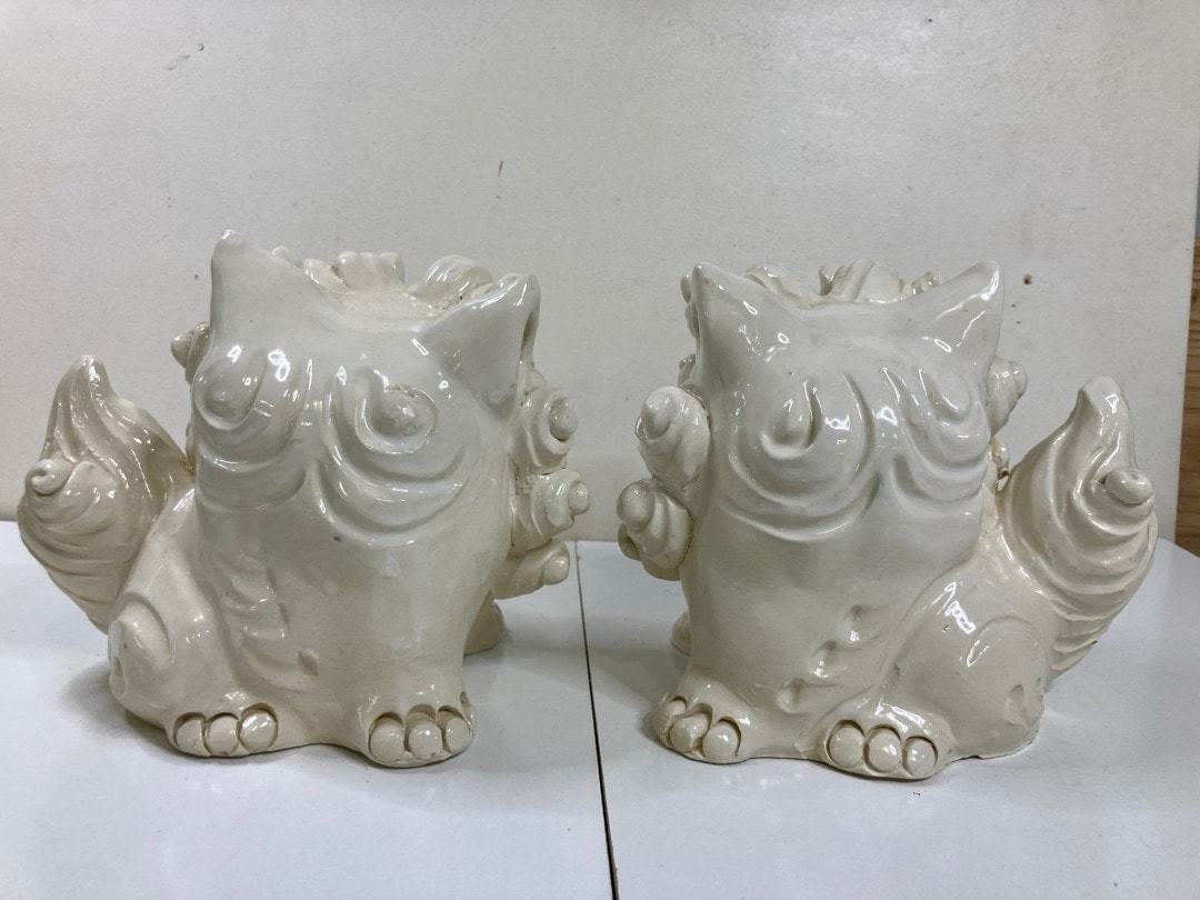 週末限定ンセール 屋富祖 道代さん】金丸シーサー|白 工芸品
