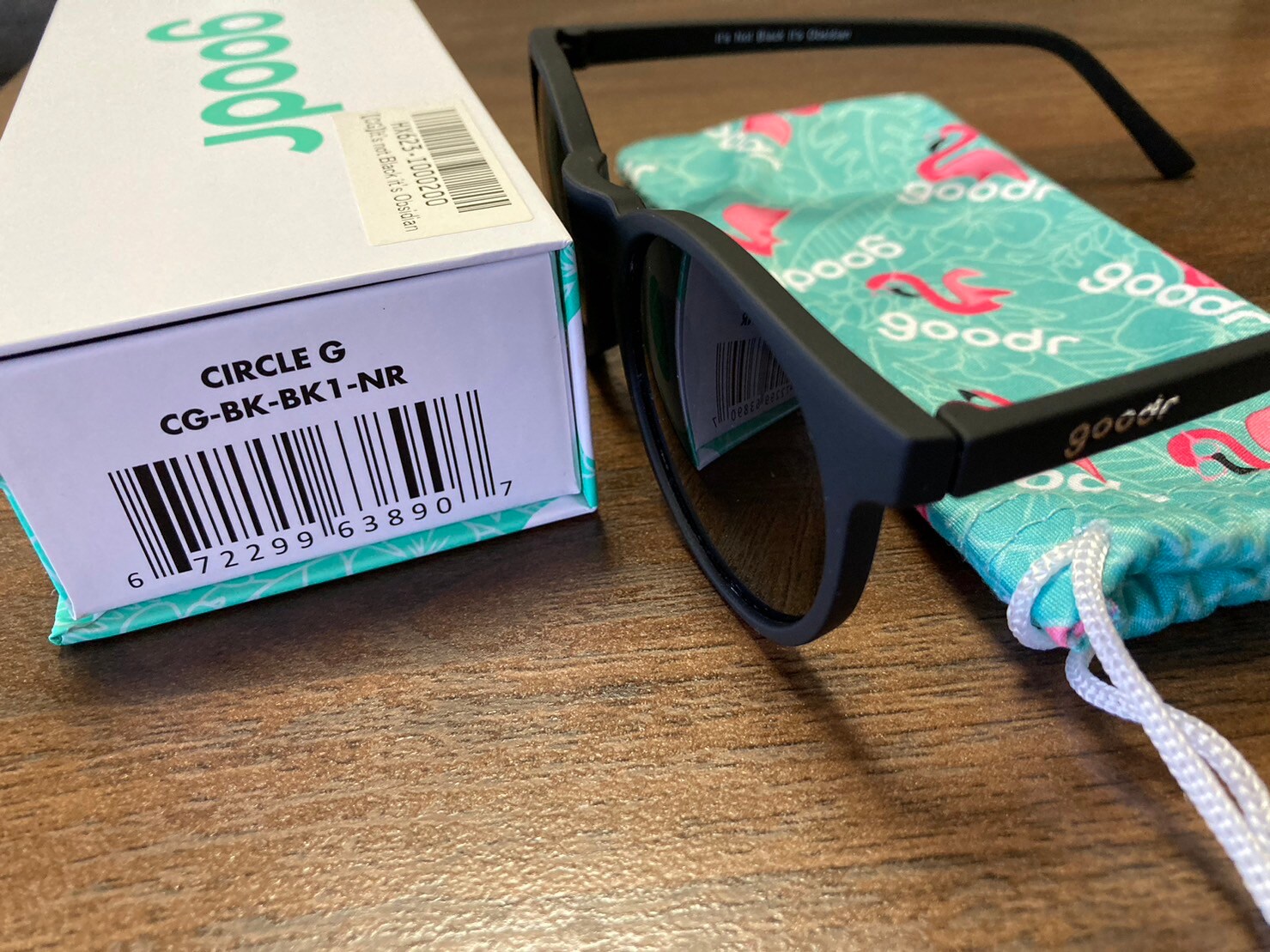 ☆中古品☆ goodr グダー ランニング サングラス【CG】 Its not