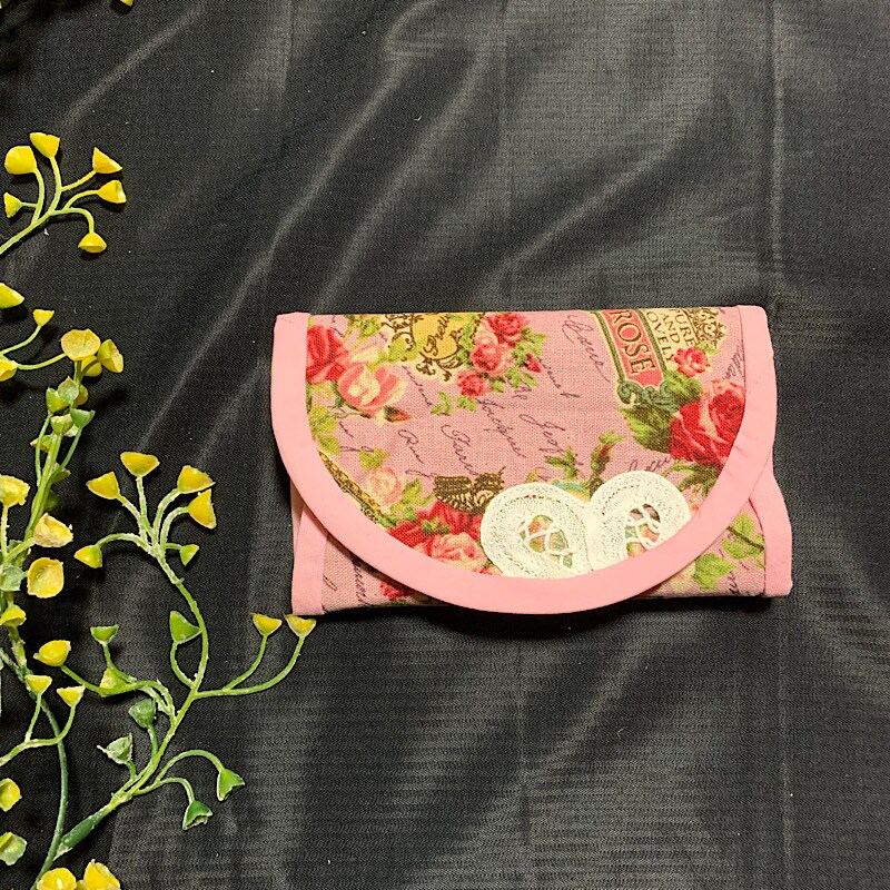 ハンドメイド☆ポーチ☆お薬入れ☆おくすりいれ☆レースモチーフ