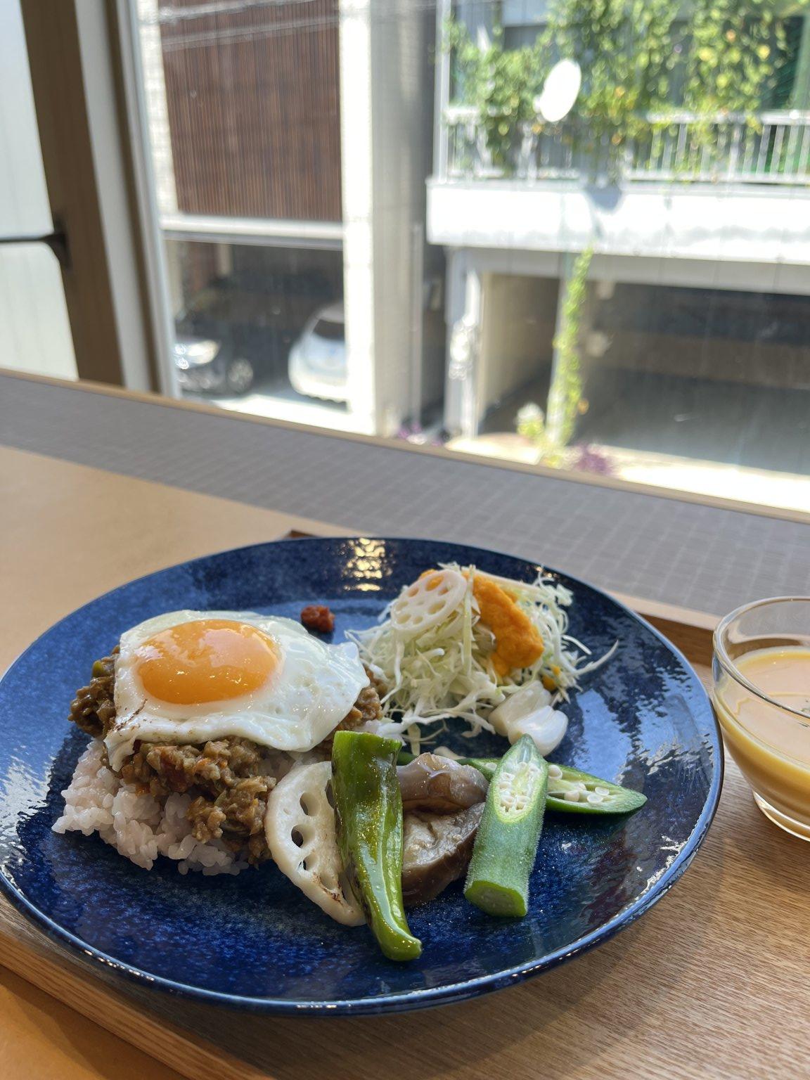 AWAランチ 1300円チケット