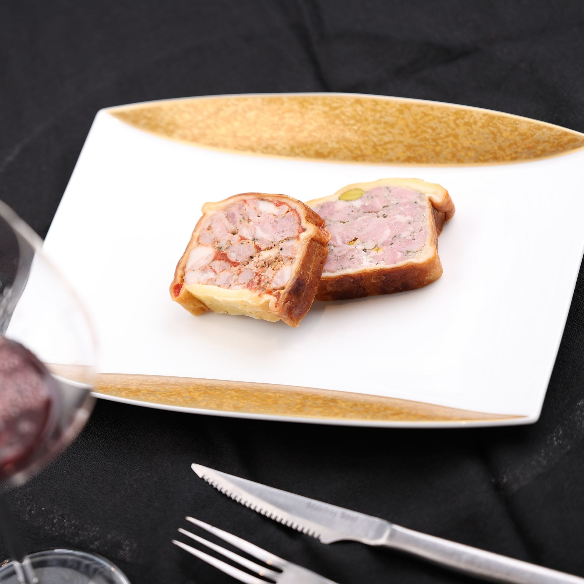 パテ•アンクルート(ドライトマト)【食品添加物不使用】自家製パイ包み