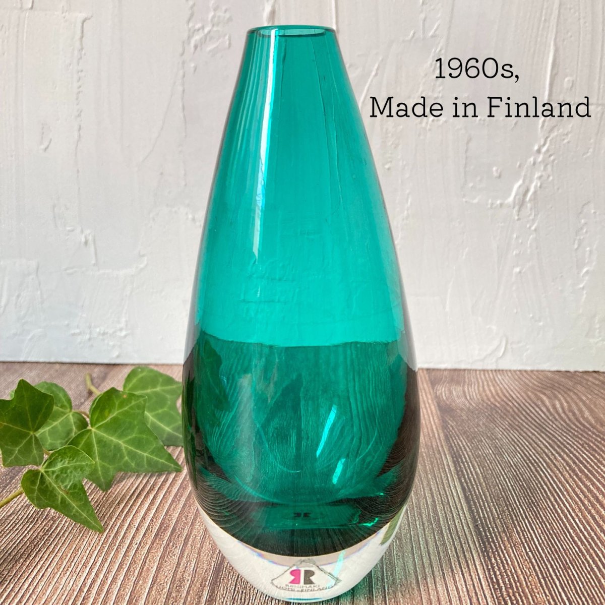 ビンテージ花瓶　フラワーベース　1960’sフィンランド製　nuutajarvi/ヌータヤルヴィ社