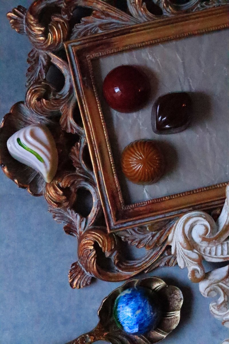 【完売】10月の新月ショコラ〜新月に届く5粒のチョコレート（ノリコショコラ）-New moon chocolate-