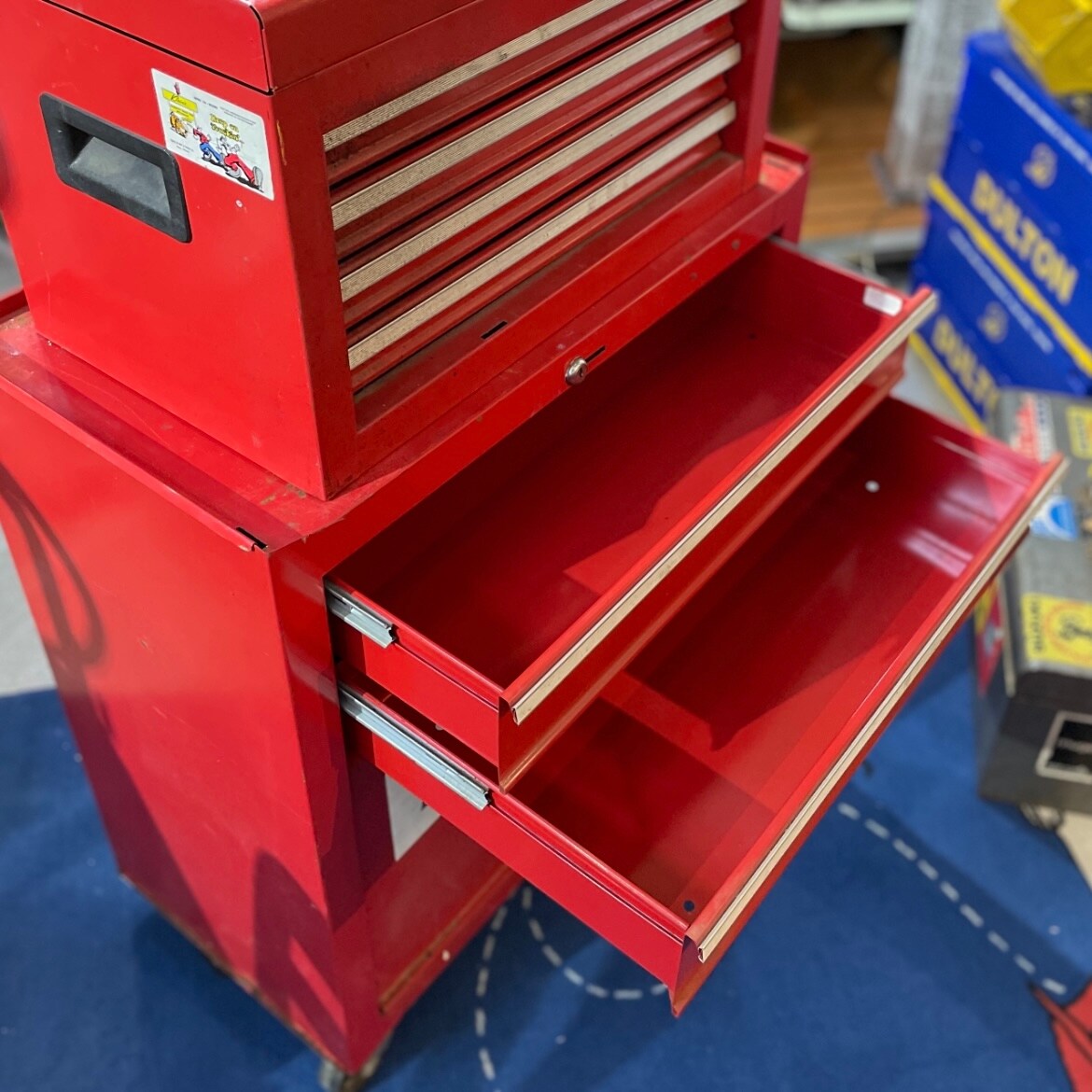 ★レトロ！昔の電気屋さん修理ツールボックス！(真空管など) ☆レトロ！昔の電気屋さん修理ツールボックス！(真空管など)