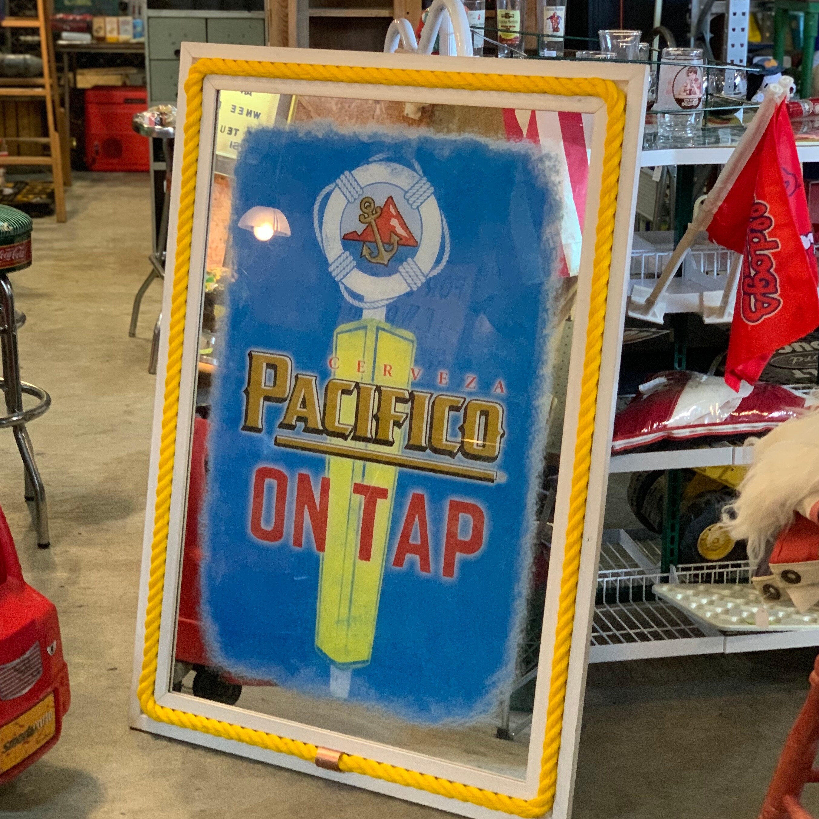 BIG size！Pacifico beer Vintage パブミラー