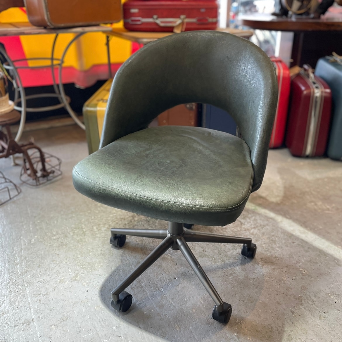 Vintage office chair discount