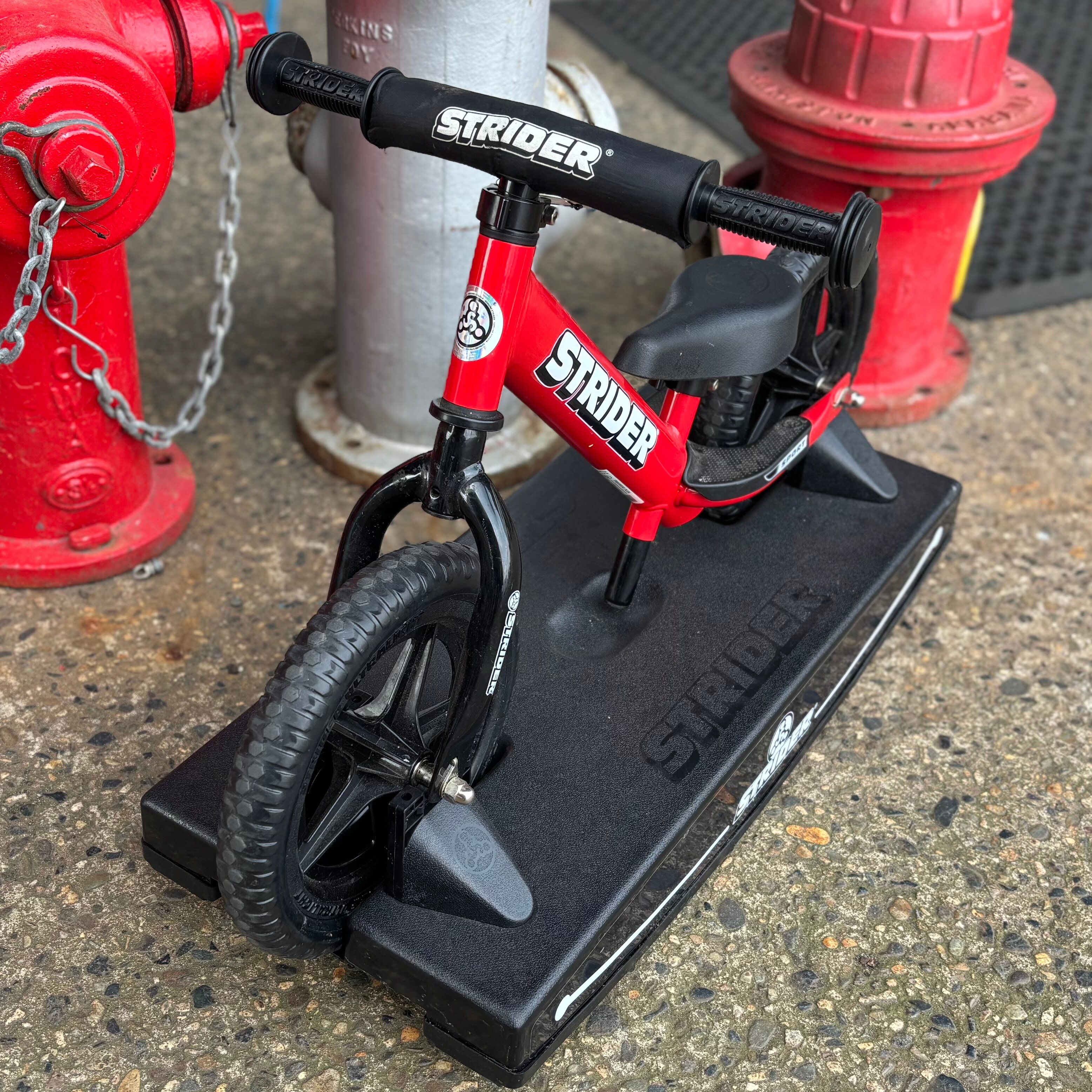 【美品】ストライダー STRIDER ロッキングベース ロッキングストライダー スポーツモデル – strider