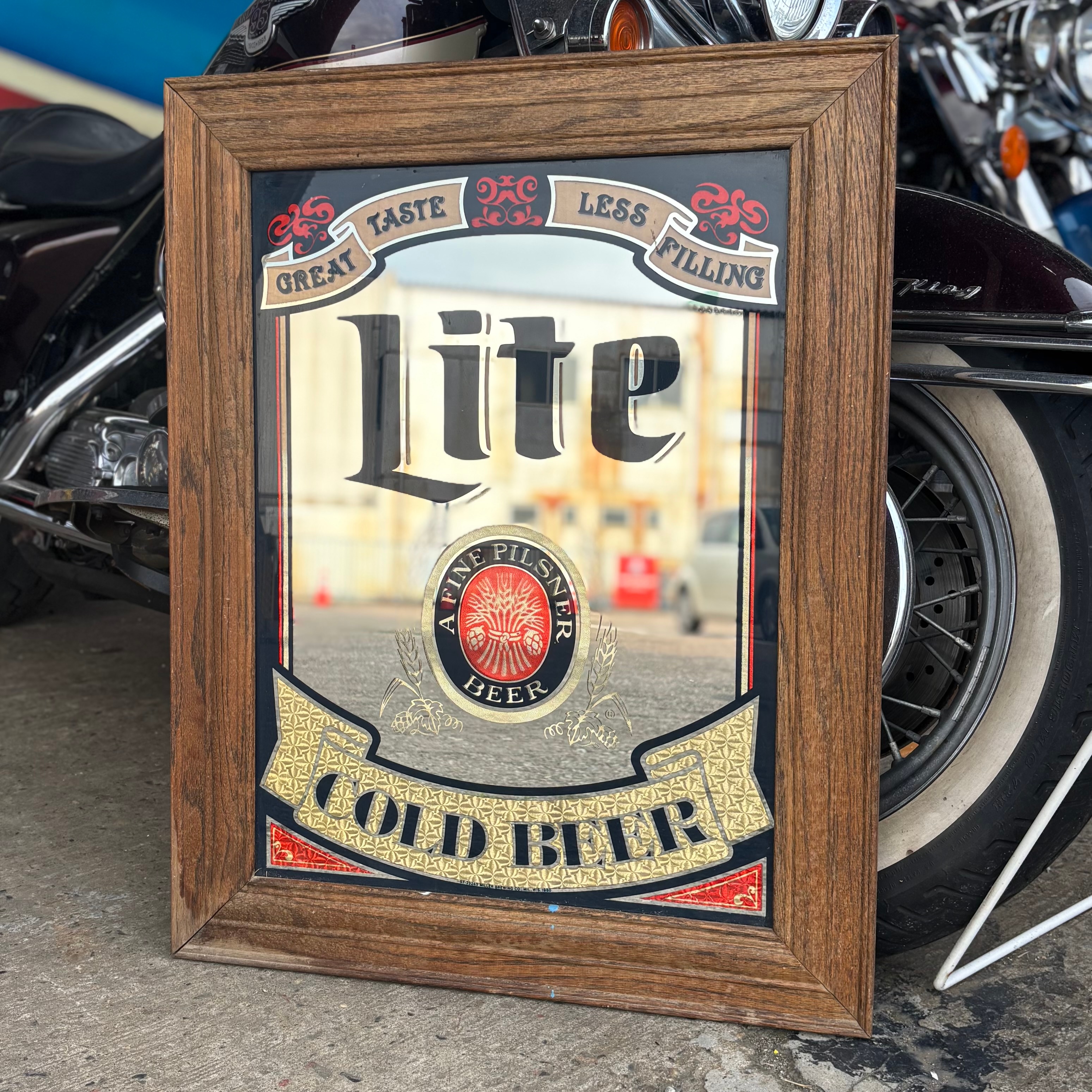 Vintage Miller Lite ウッドフレームパブミラー