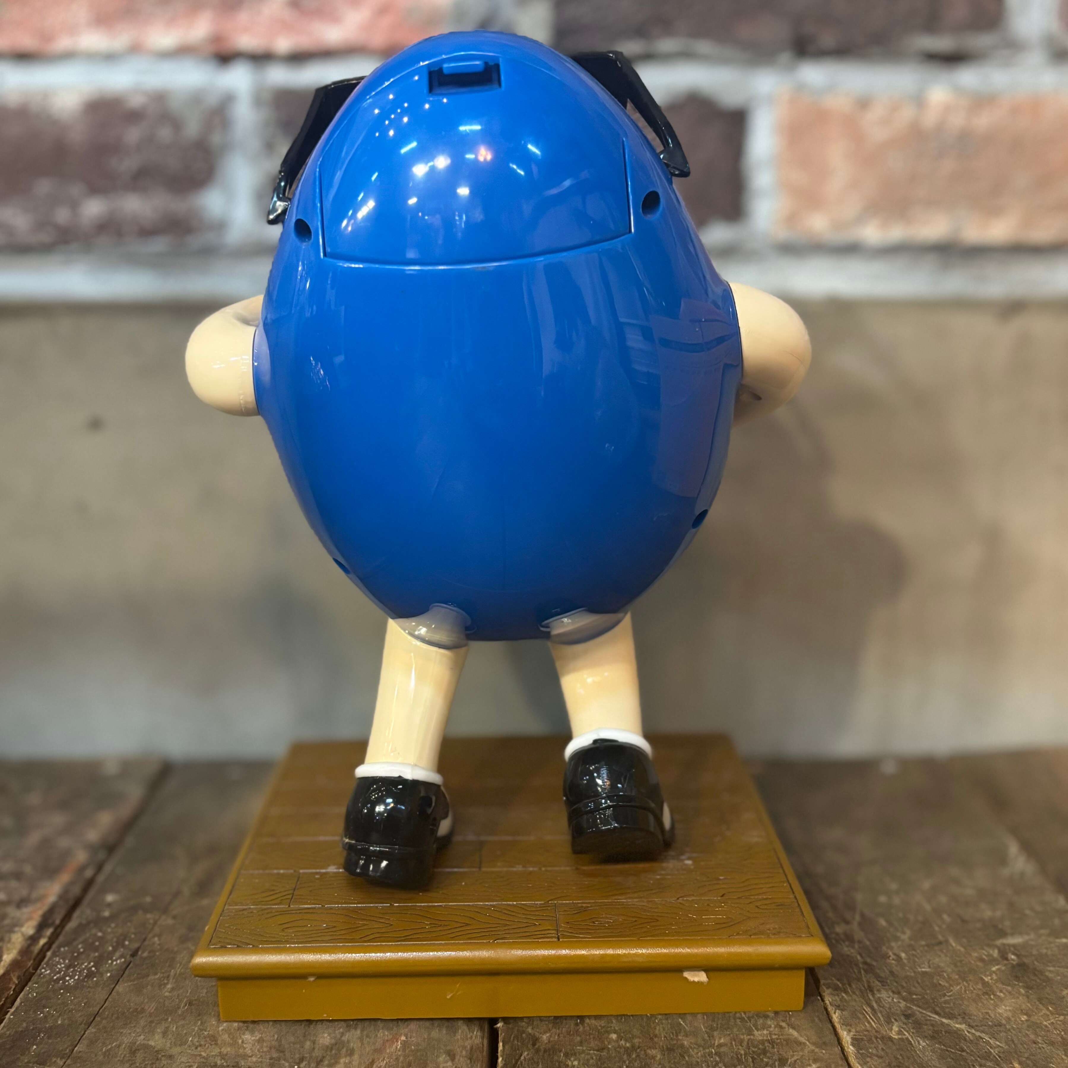 m&m's エムアンドエムズ キャンディディスペンサー　ブルー　サックス m&m's キャンディディスペンサー エムアンドエムズ ブルー