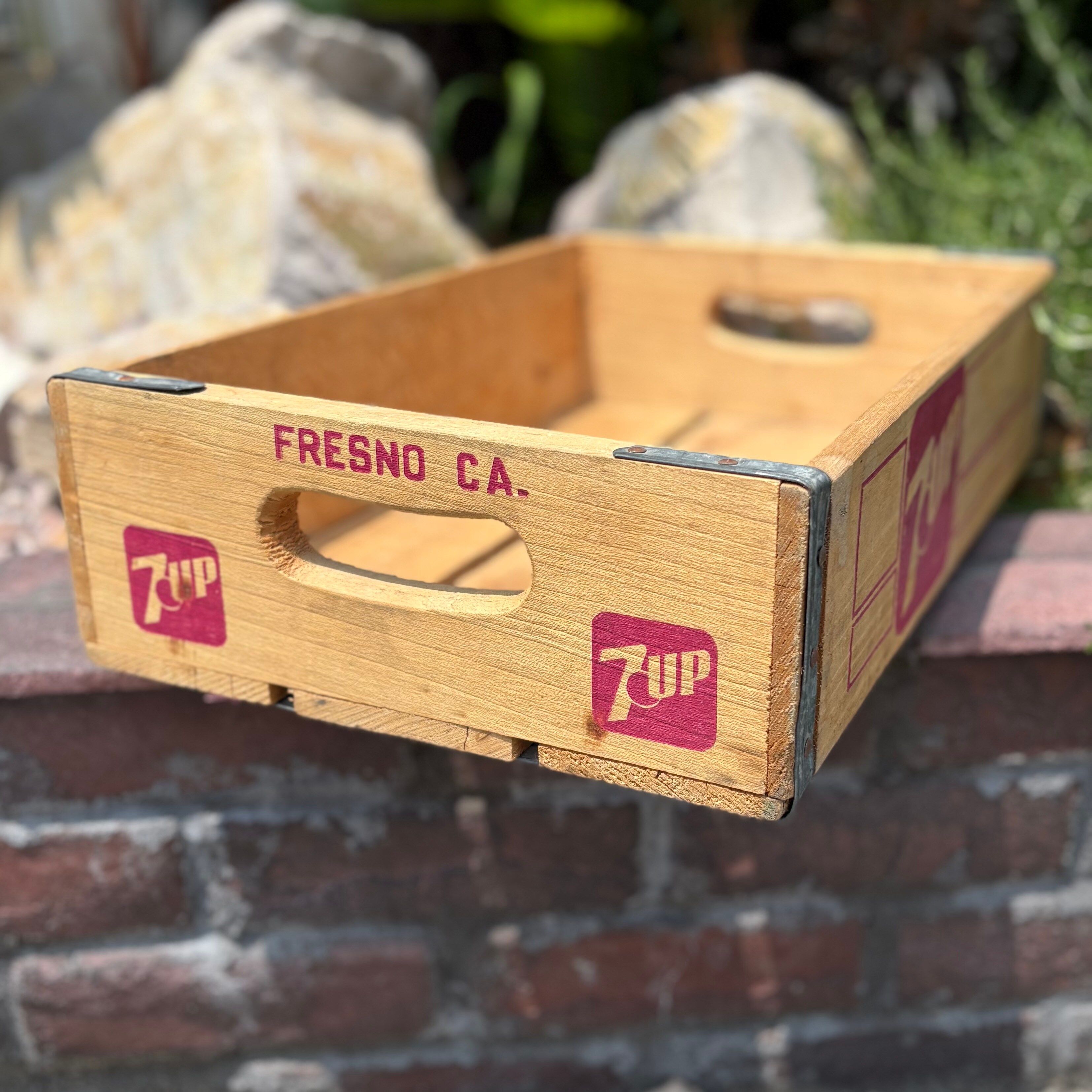 レトロ 7UP ボトル 立体木製 ディスプレイ レトロ 7UP ボトル 立体木製 ディスプレイ レトロ 7UP ボトル