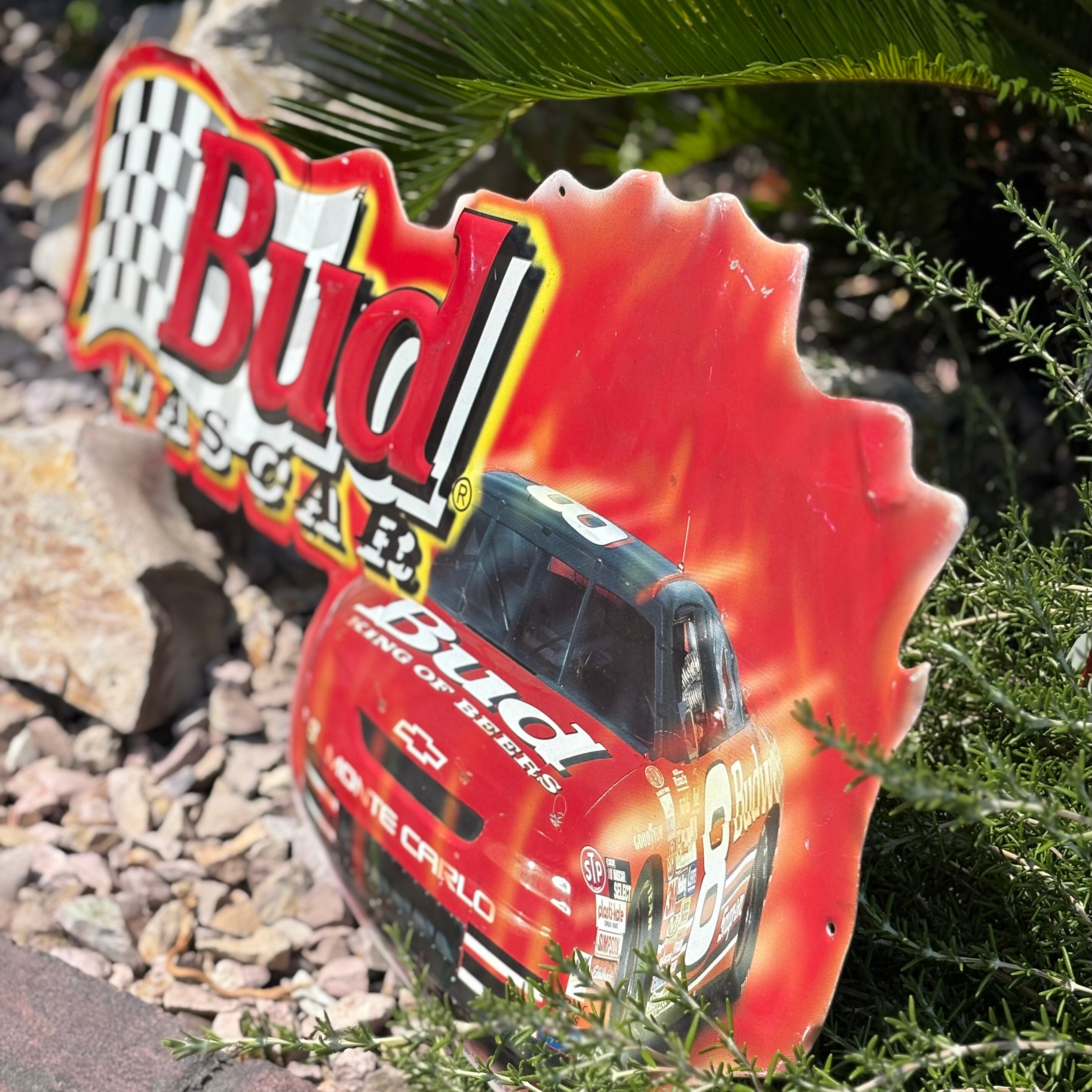 Budweiser NASCAR ヴィンテージメタルサイン