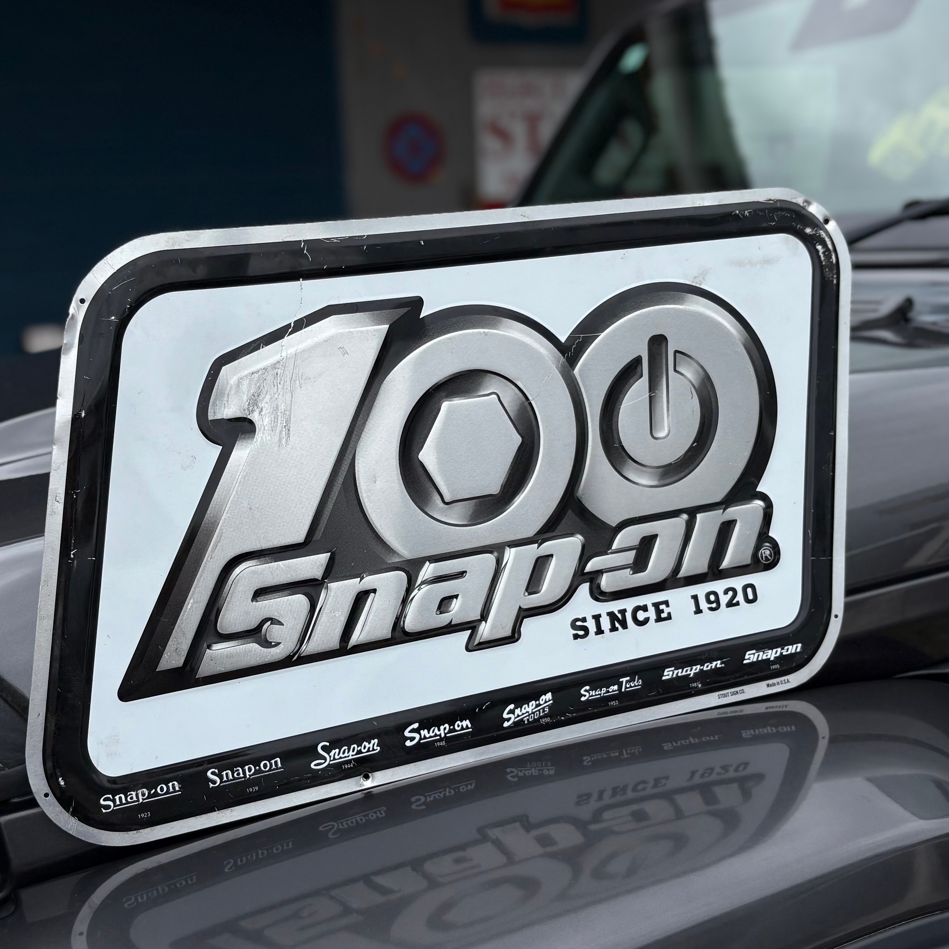 Snap-on 100周年記念 メタルサイン