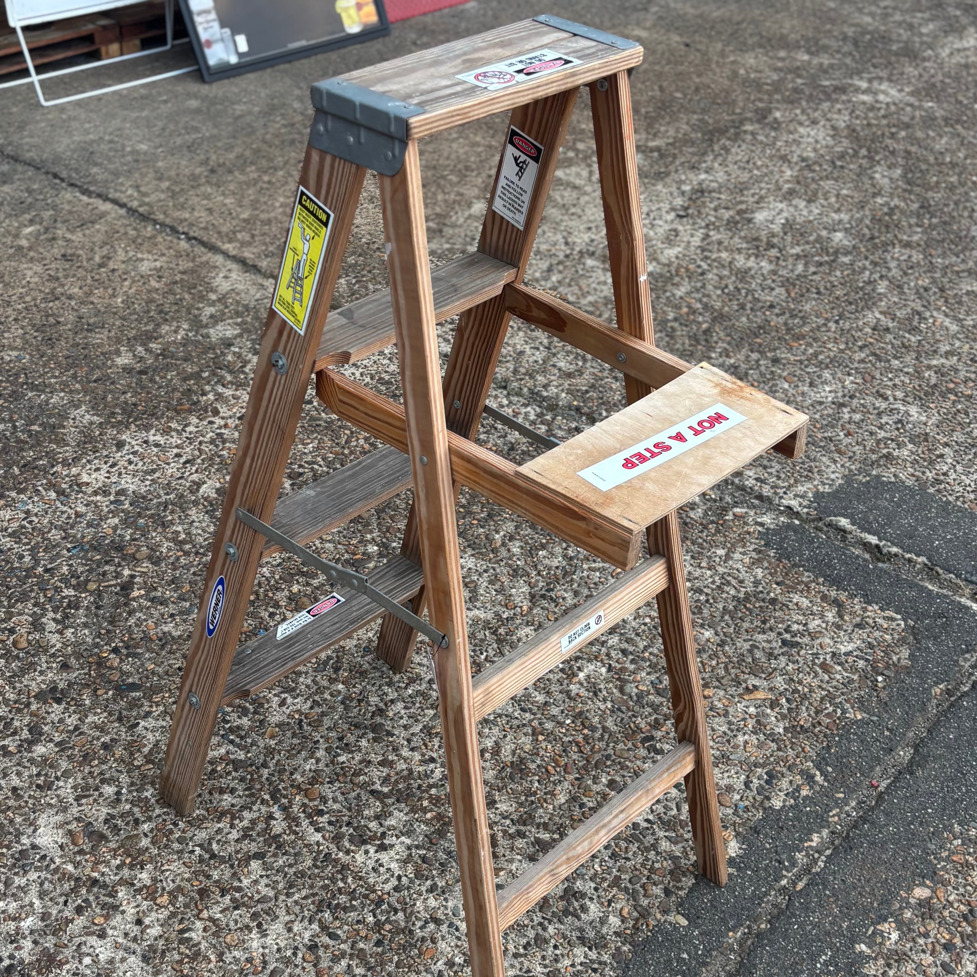 U.S.Vintage Wooden Step Ladder
