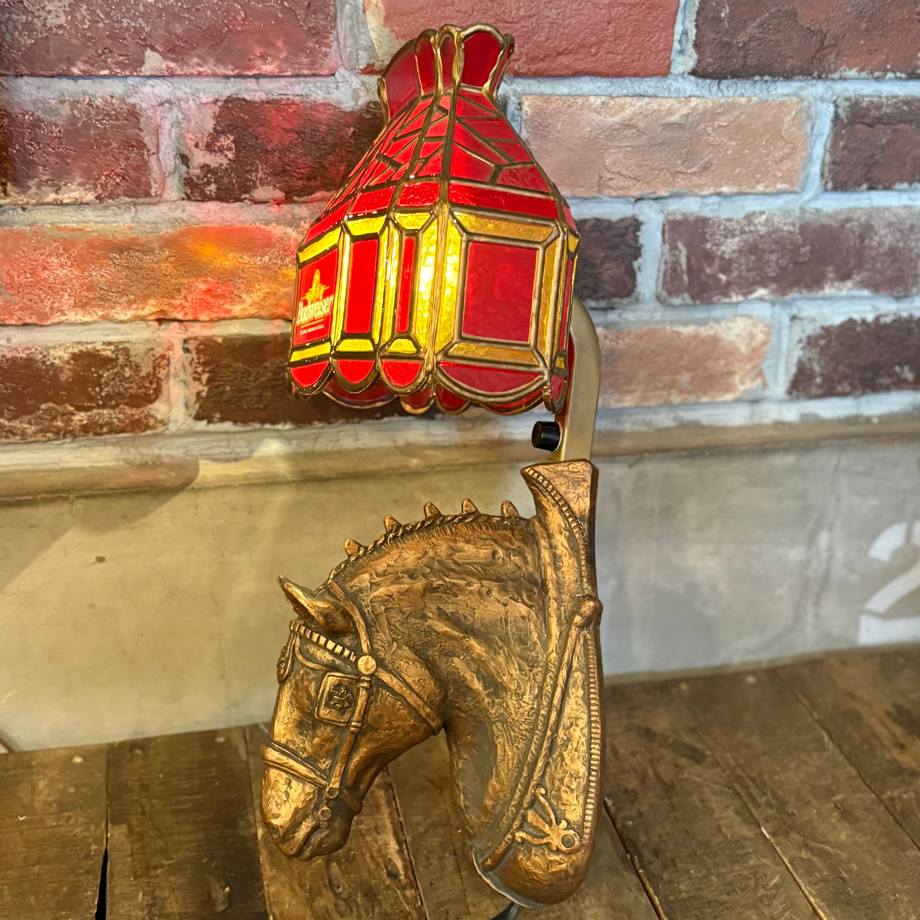 Budweiser Vintage like a Stained Glass Wall Lamp