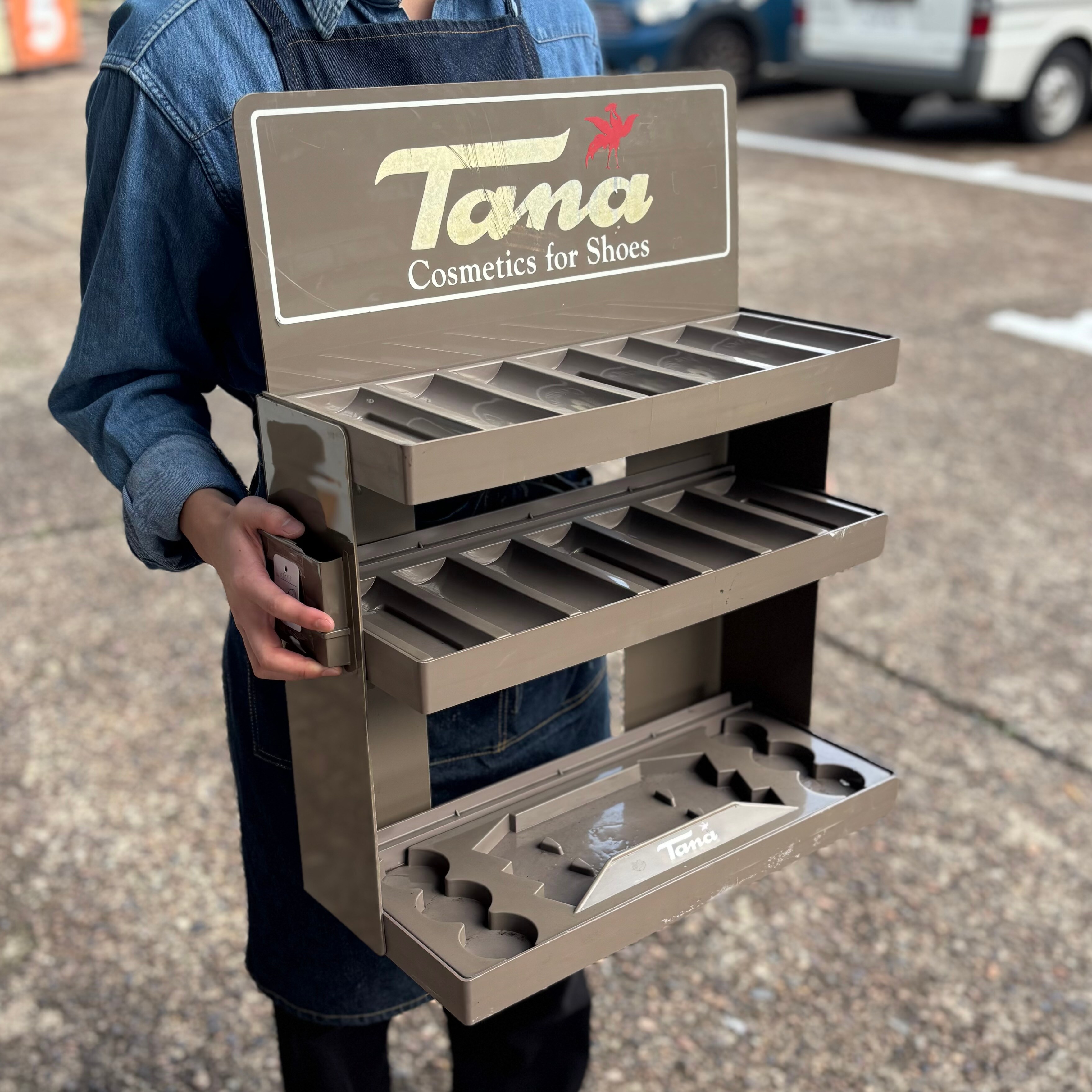 Tana “Cosmetics for Shoes” Display Rack