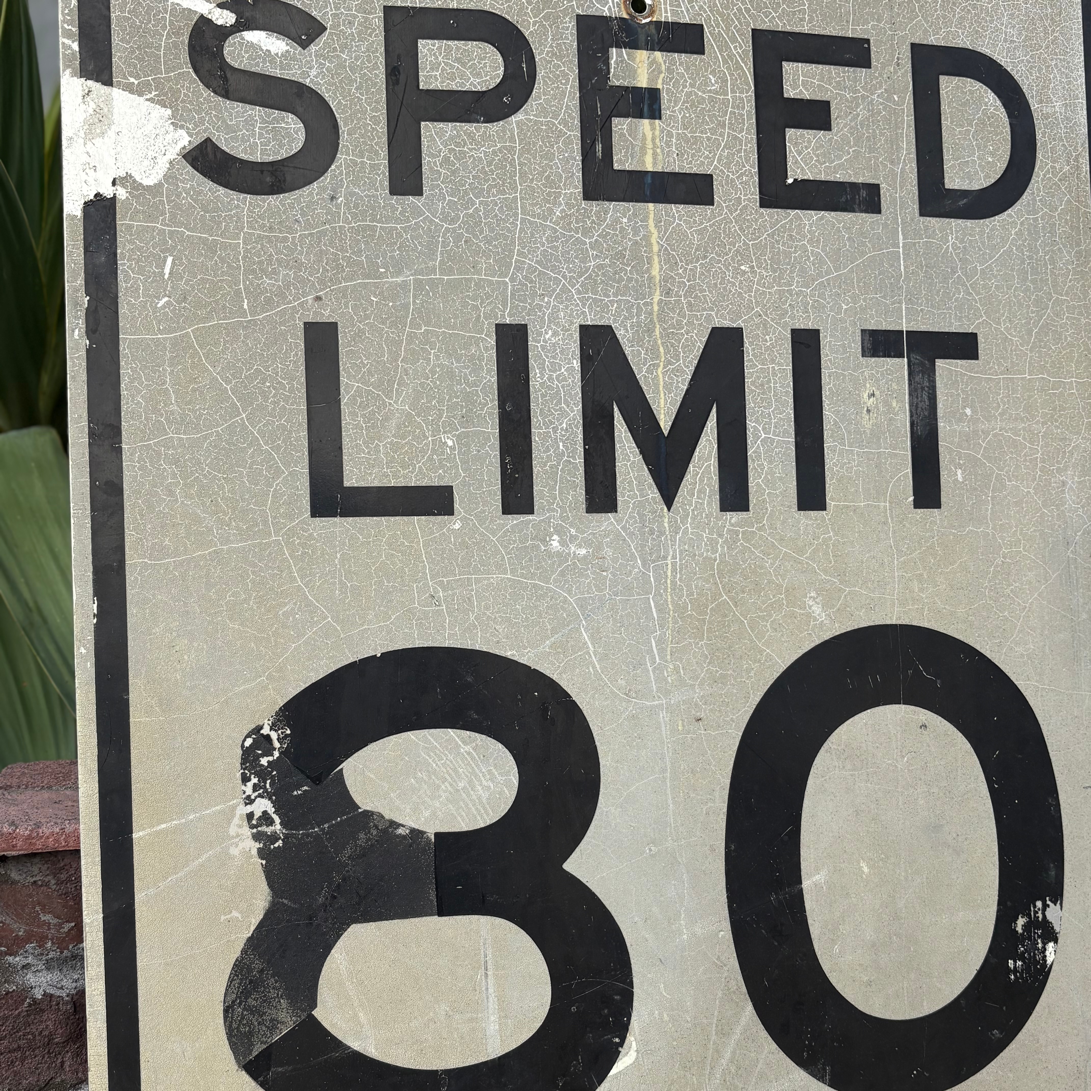 🚦**“SPEED LIMIT 80” Vintage Metal Road Sign 🚦