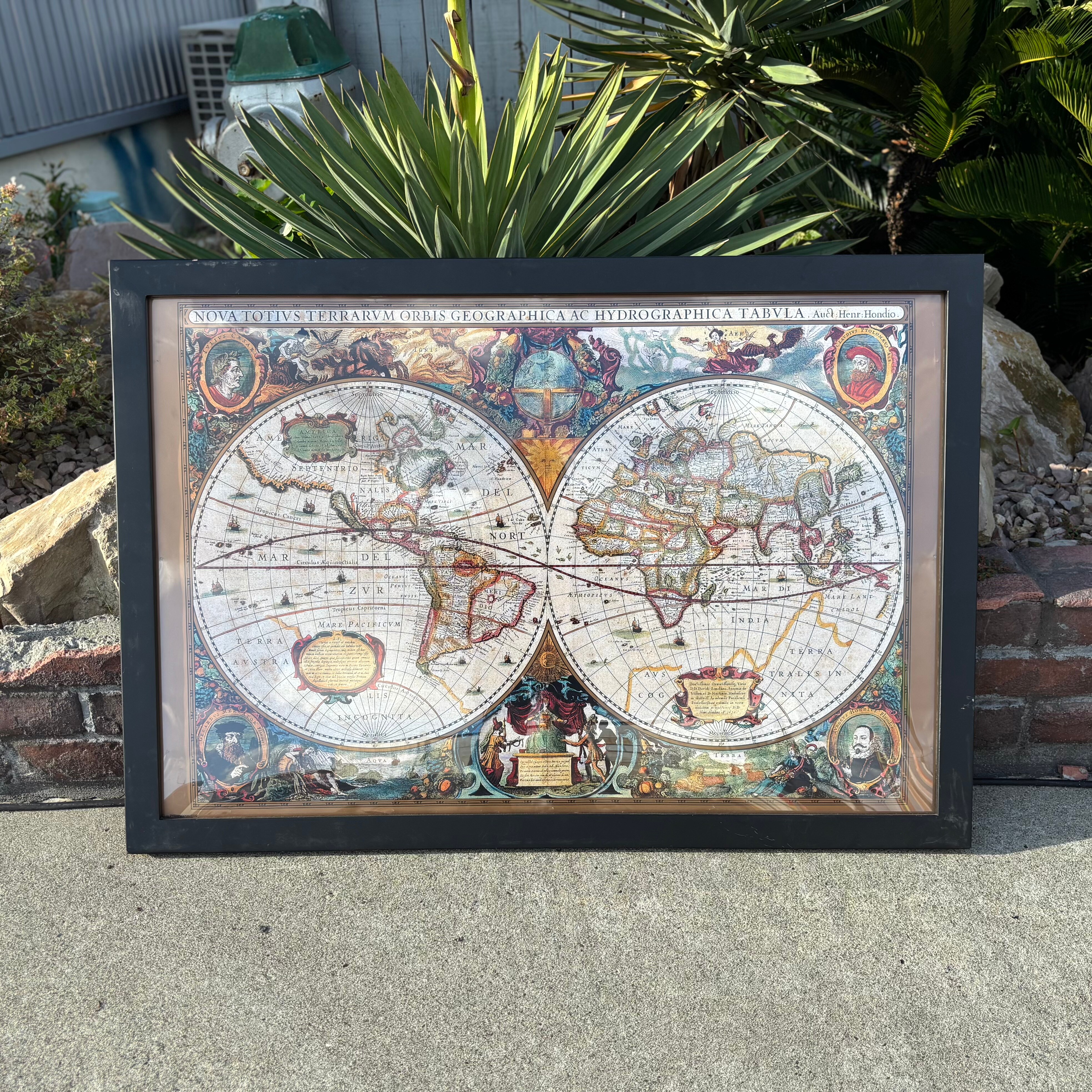 複数購入割引⭕️ アンティーク　地図　マップ　フレーム付き　ウォールアート　壁掛け Vintage World Map Framed Art