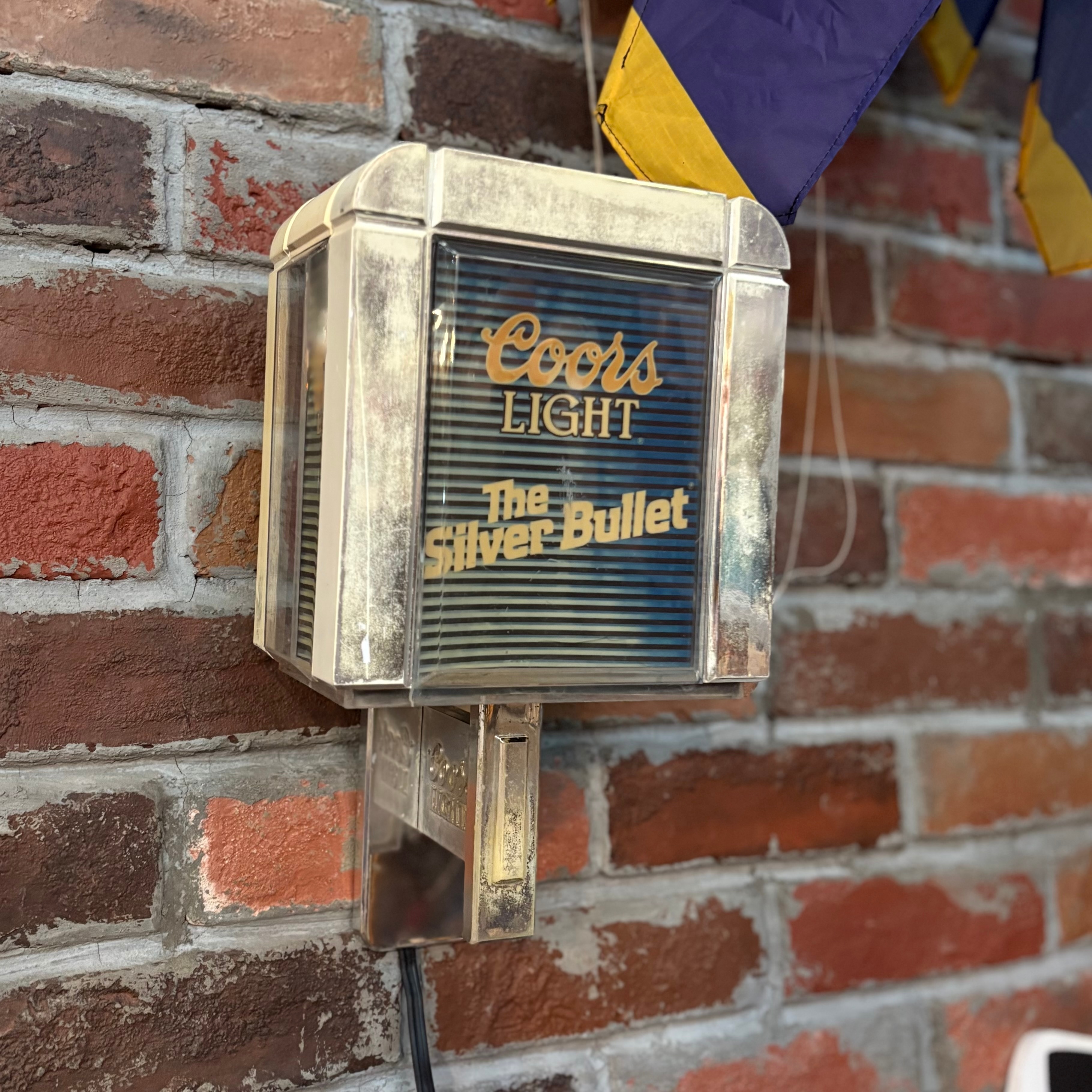 😎Coors Light “The Silver Bullet” Wall Light Sign