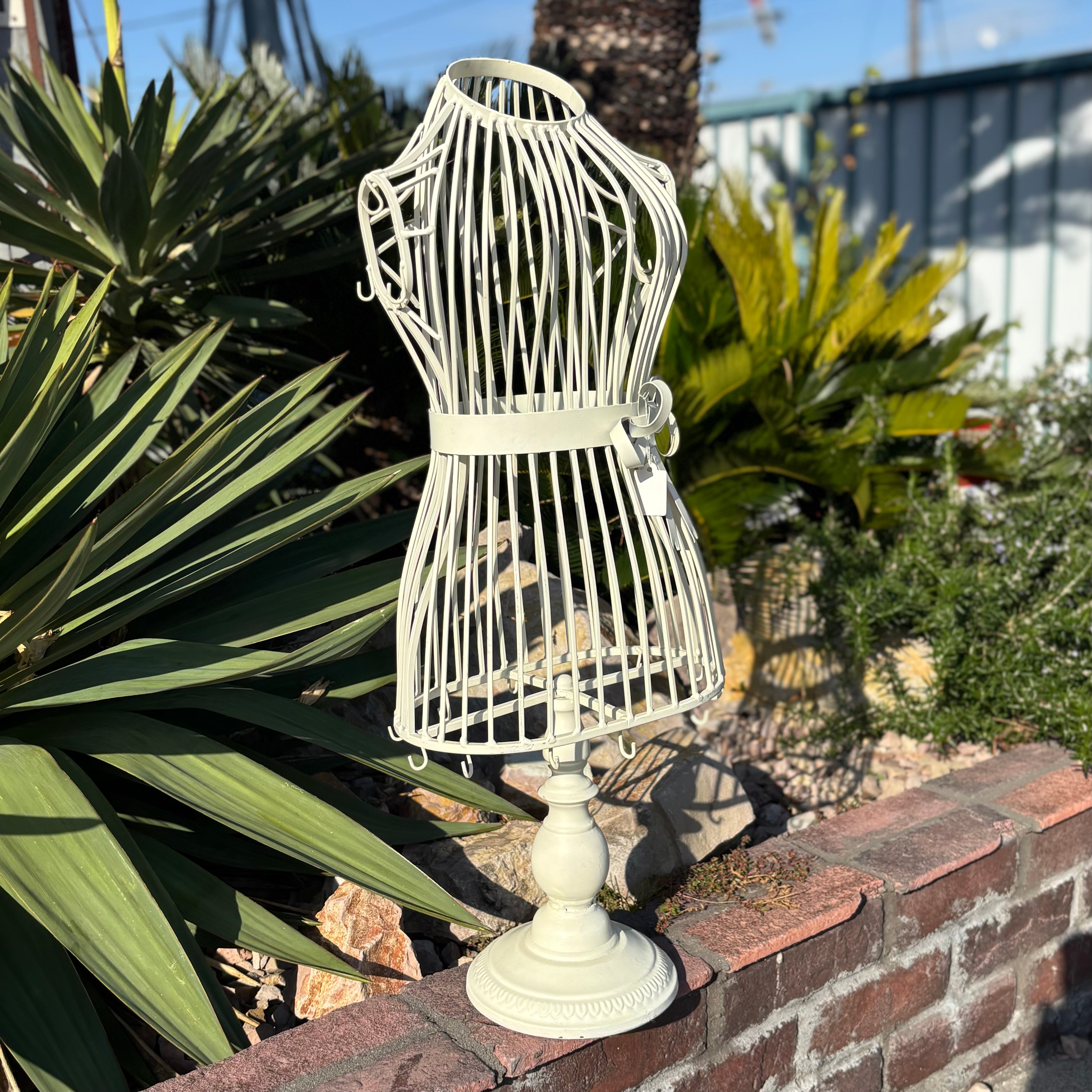 アンティーク雑貨 Mina Decorative White Wire Mini Mannequin