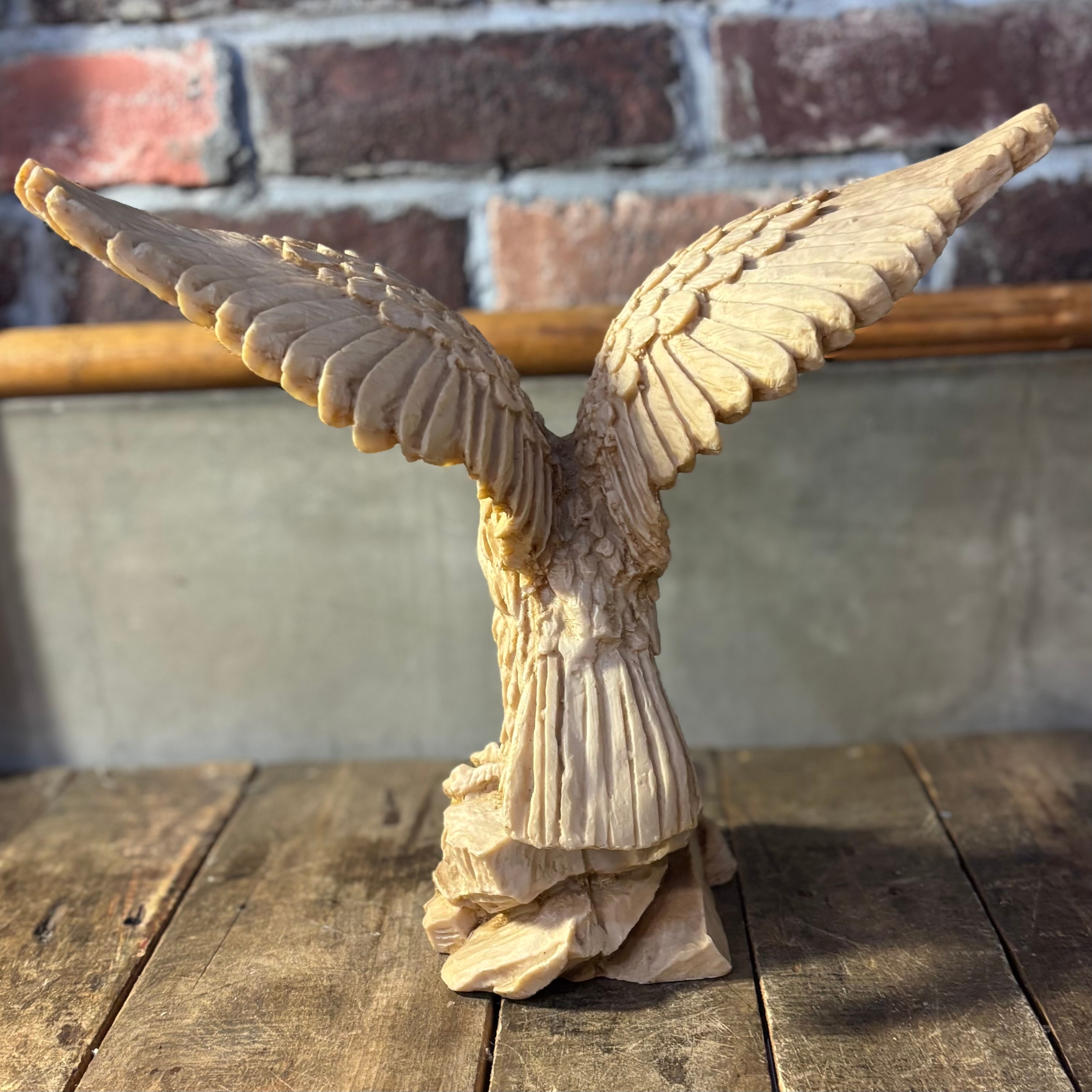 Vintage Eagle Figurine Object