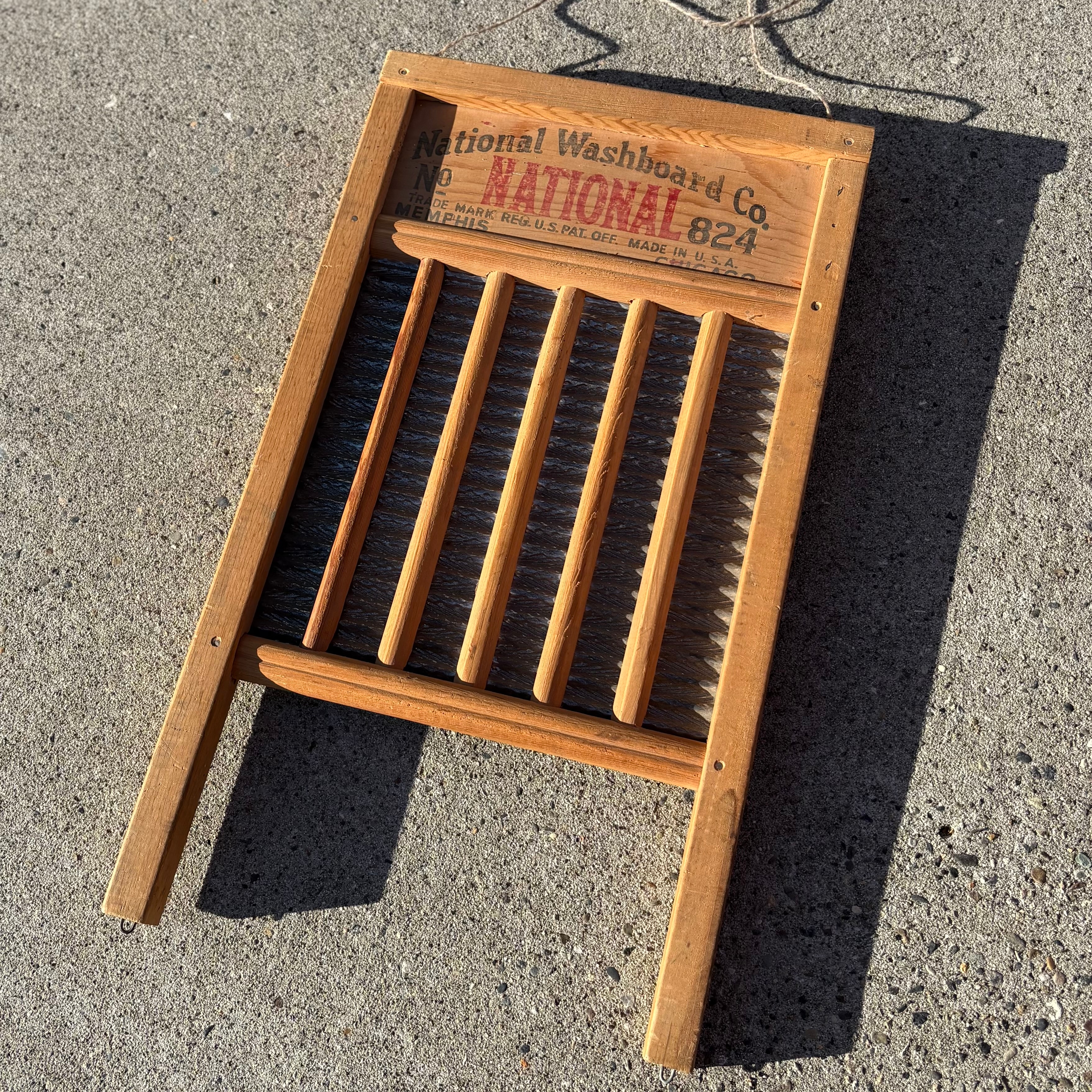 NATIONAL Washboard Co. No.824” Vintage American Washboard Display