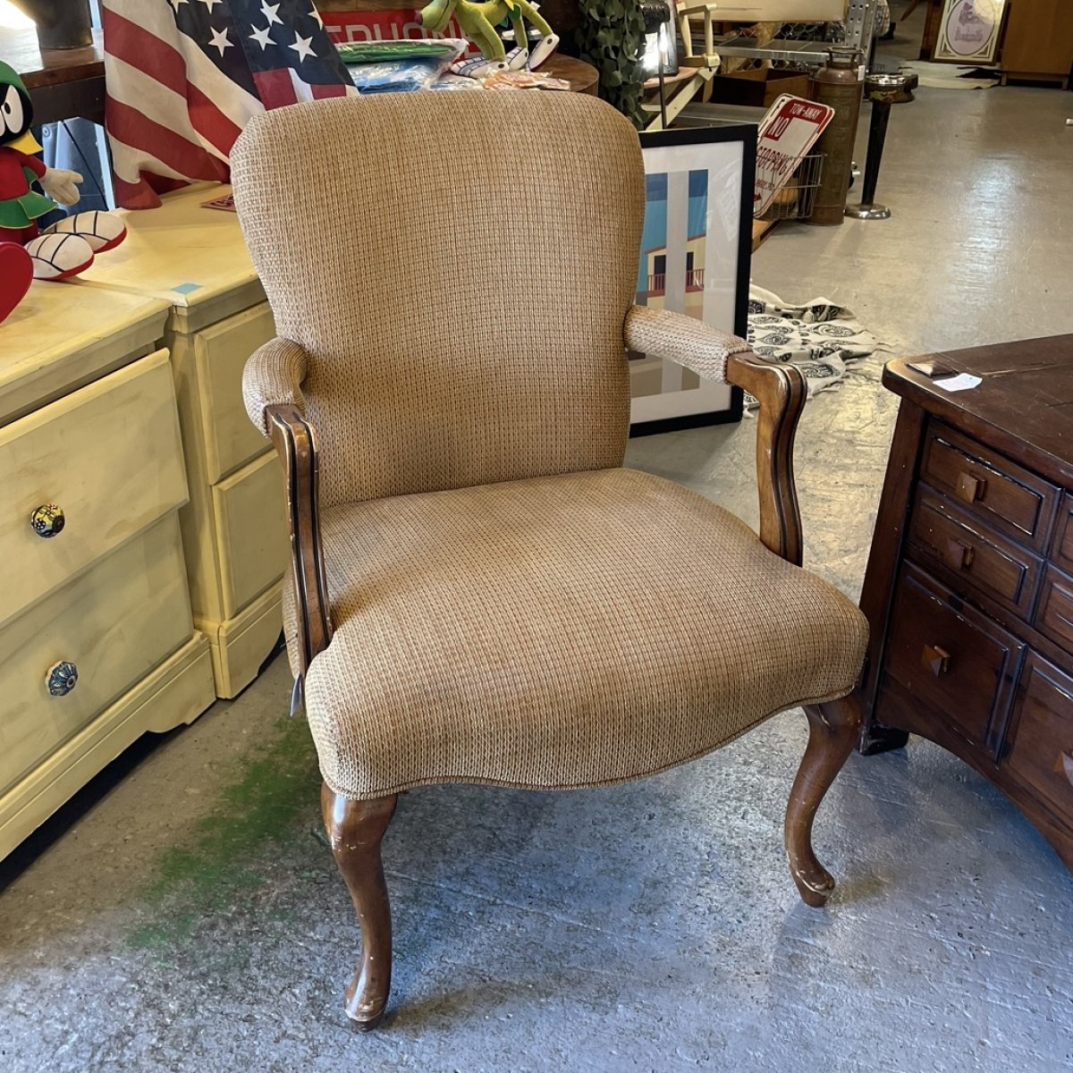 Flexsteel ®︎ Vintage Upholstered Arm Chair