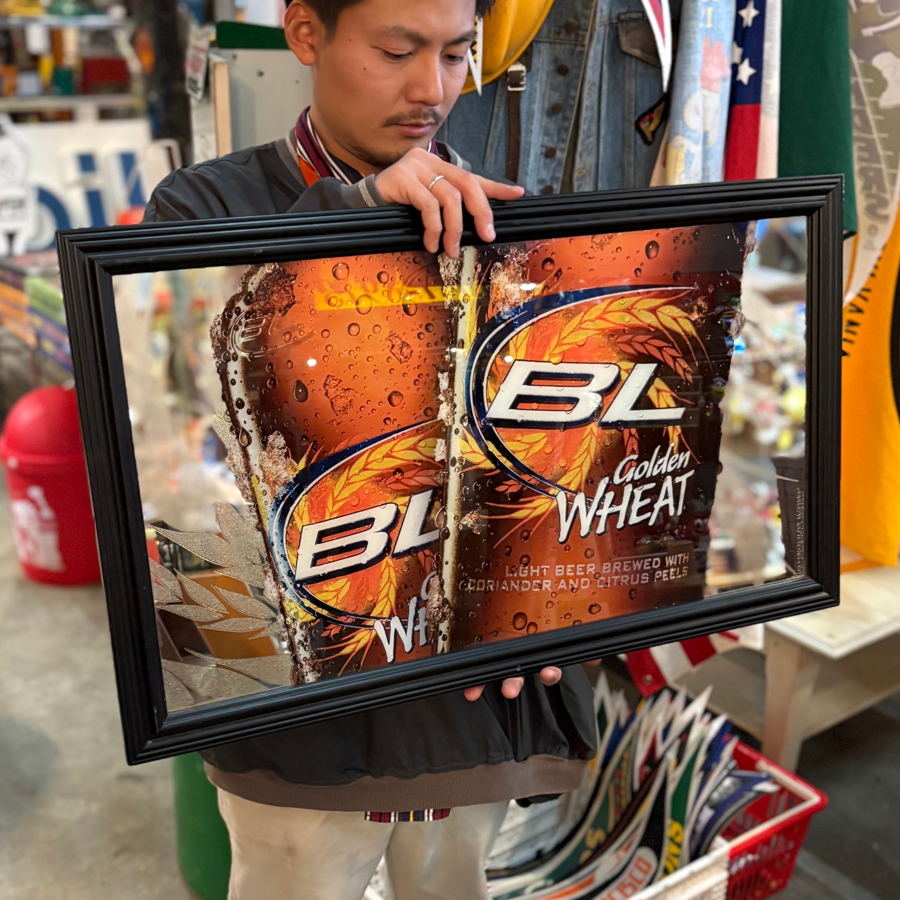 【極希少品】 1988年 BUD LIGHT バドライト　パブミラーヴィンテージ 極希少品】 1988年 BUD LIGHT バドライトパブミラーヴィンテージ