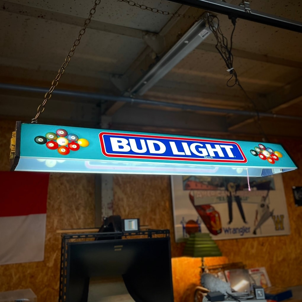 Bud Light Pool Bar Lamp