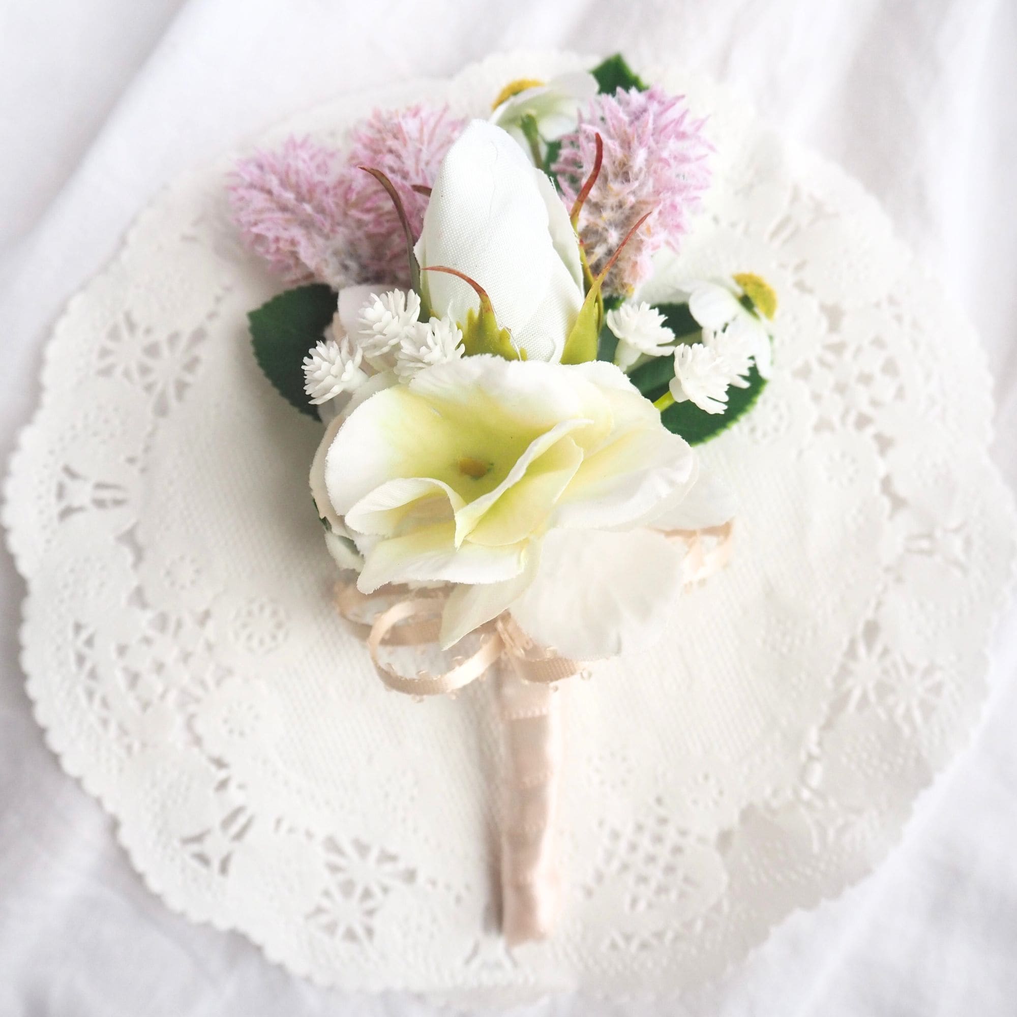 バスケットブーケ【ナチュラルカラー】(ブートニア付き)|ウェディング