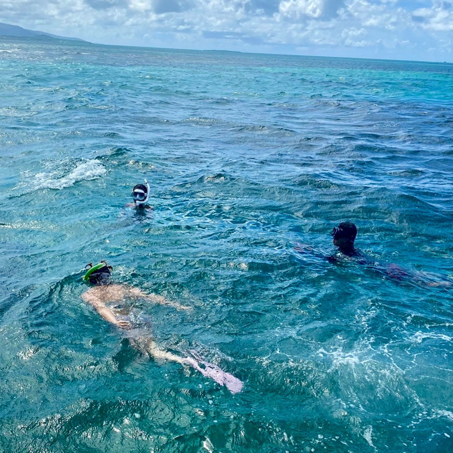 幻の島上陸＋半日シュノーケリングツアー｜初心者＆家族歓迎（大人用 13歳以上）