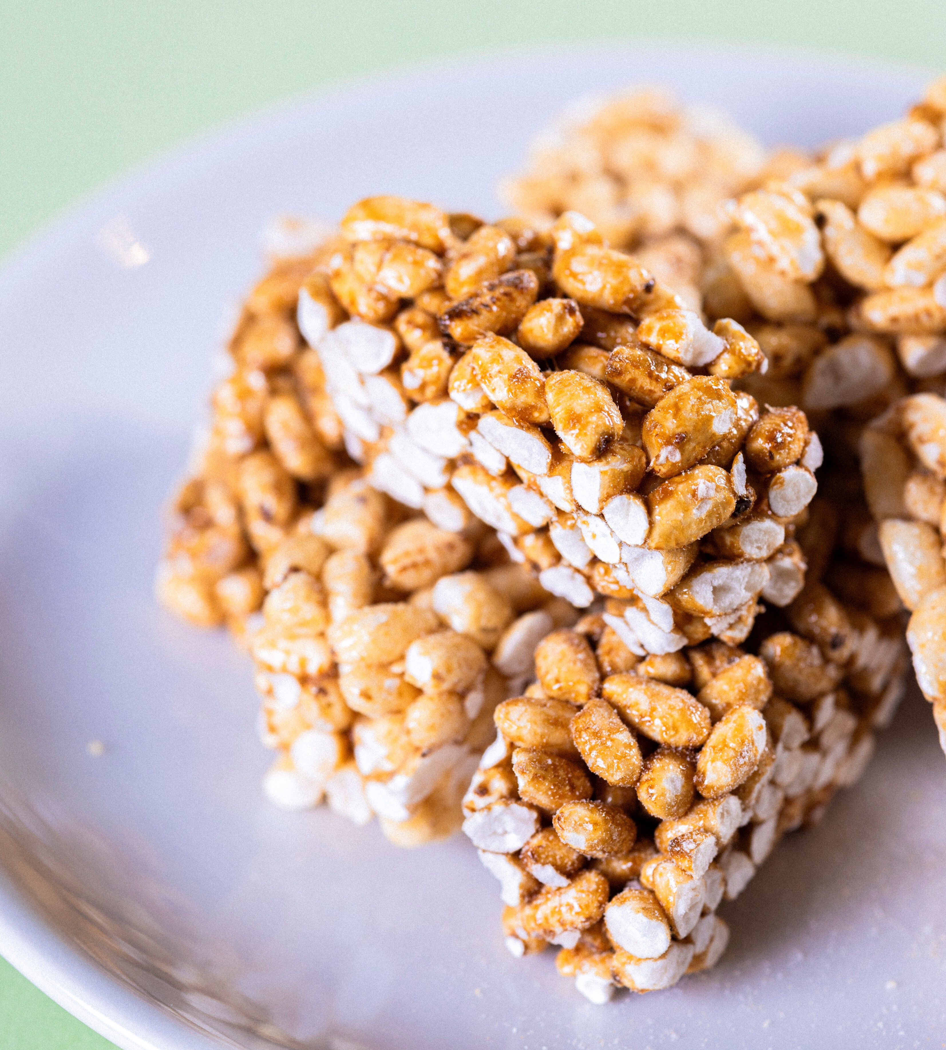 おこめ ノースカラーズ】純国産玄米おこし 90g