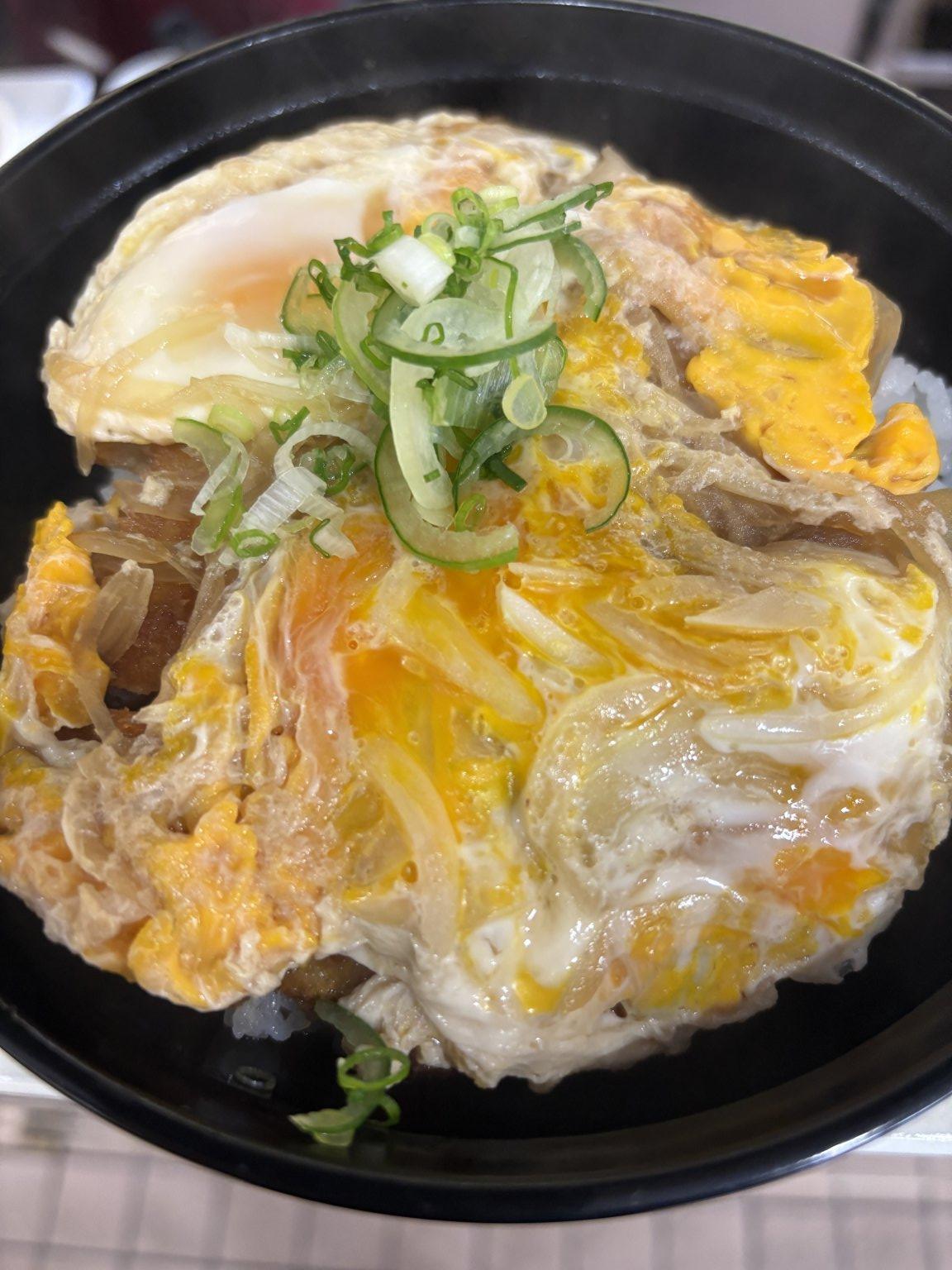 かつ丼（お持ち帰りのみ）当日のみ有効！平日月～金曜日限定！