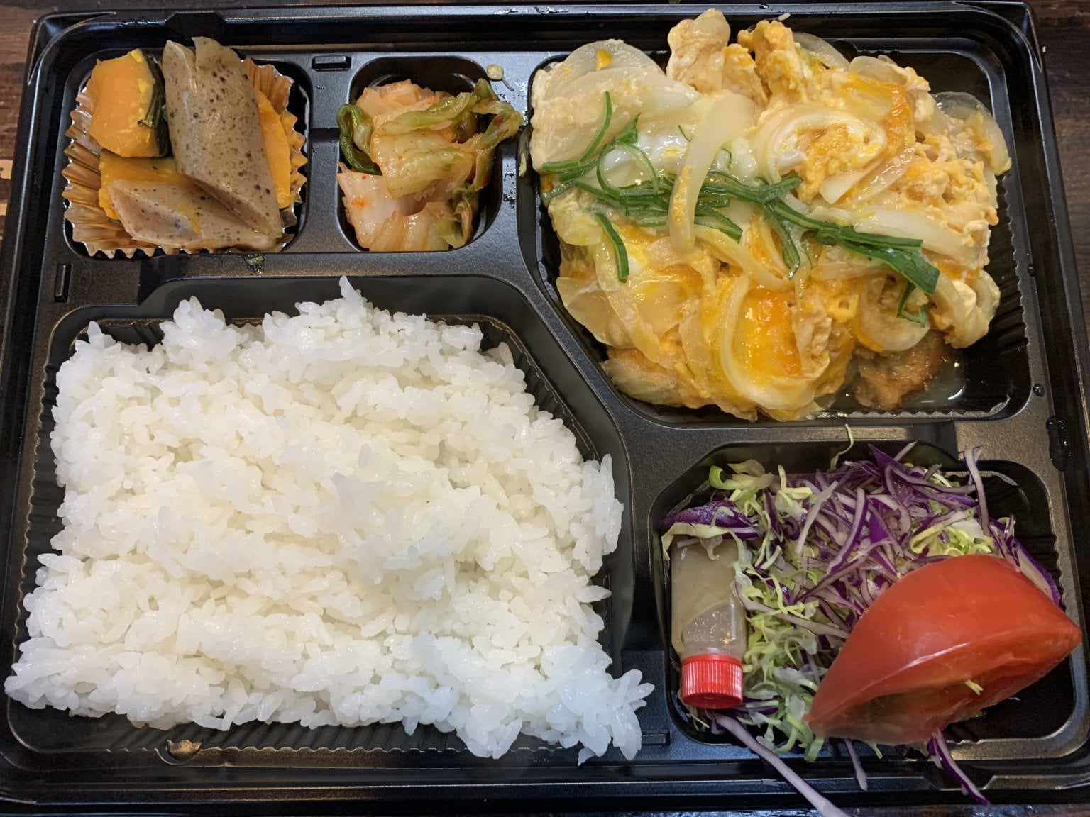 かつとじ弁当（お持ち帰りのみ）当日のみ有効！月～金曜日限定！