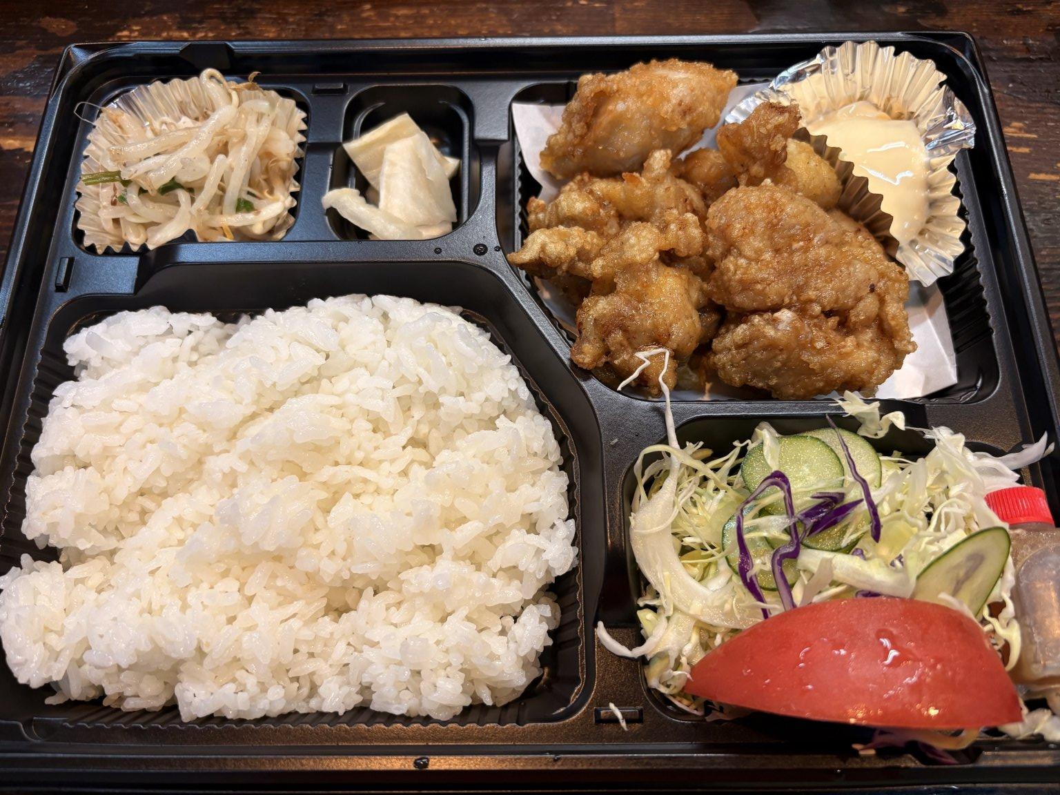 鶏のからあげ（お持ち帰りのみ）弁当　当日限り有効！月～金曜日限定