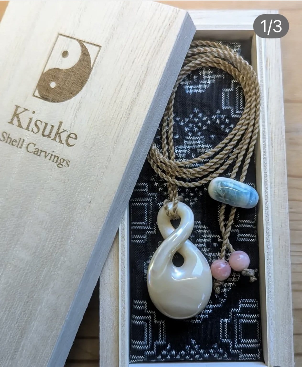 夜光貝磨きワークショップin奄美大島・花海house